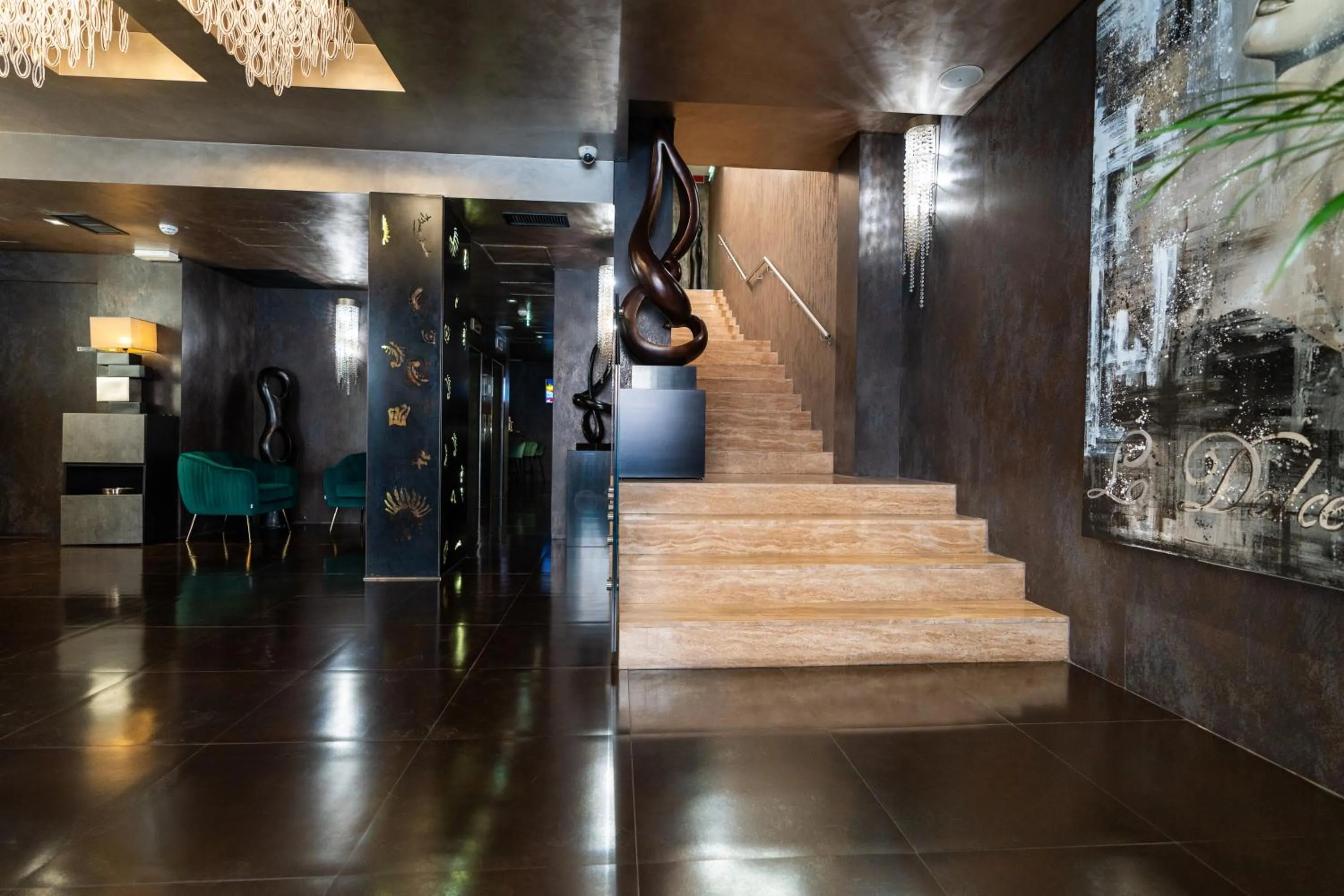 Lobby or reception in Divina Luxury Hotel