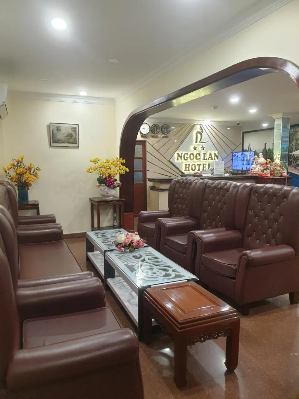 Lobby or reception in Ngọc Lan Hotel