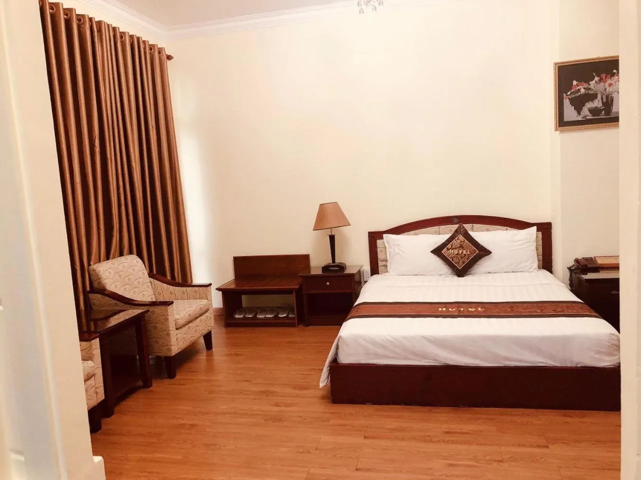 Living room, Bed in Ngọc Lan Hotel