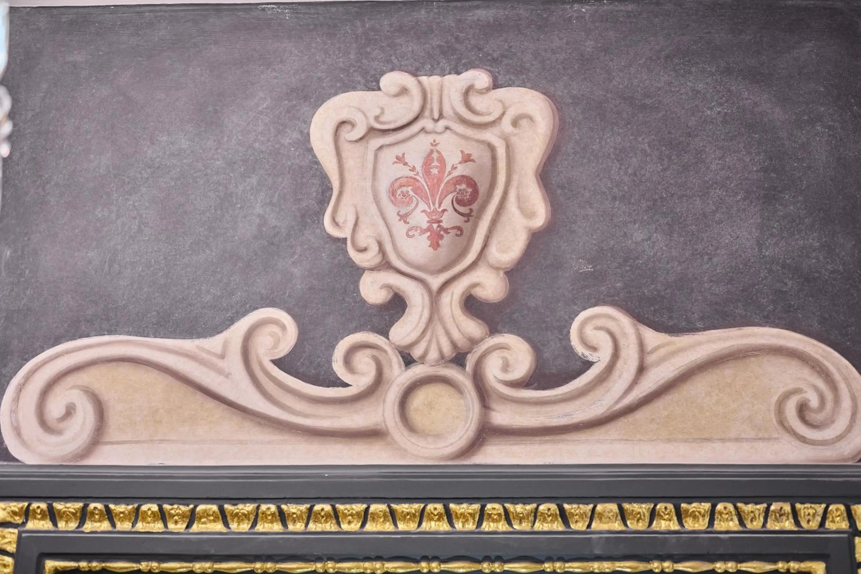 Decorative detail in Duomo Luxury Florence