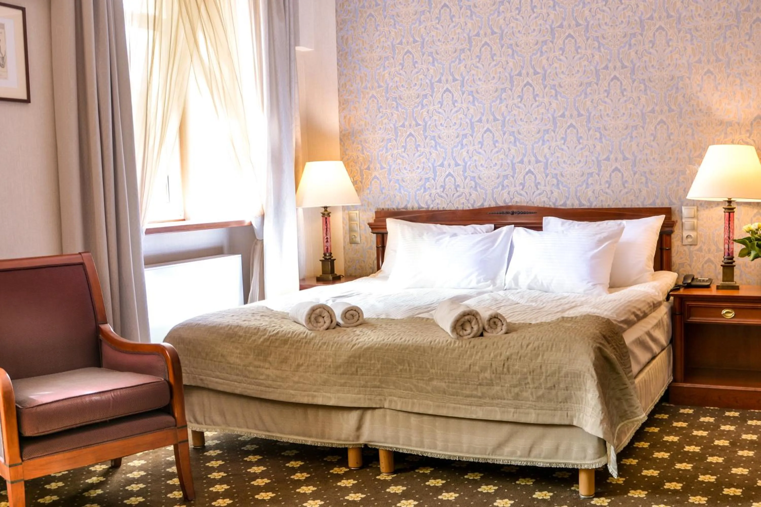 Facade/entrance, Bed in Komoda Club Residence