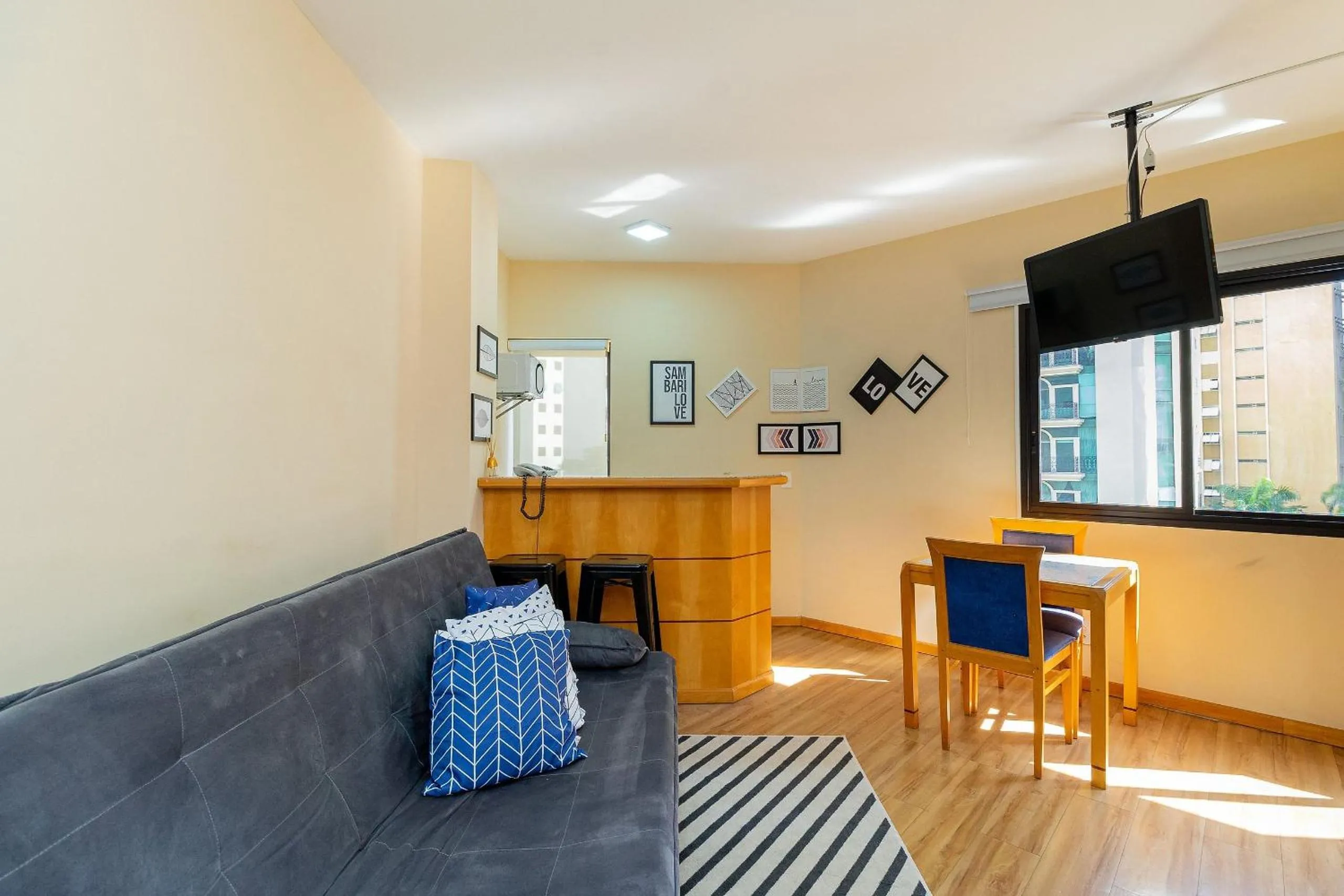 Living room in LFlats ALAMEDA CAMPINAS Jardim Paulista