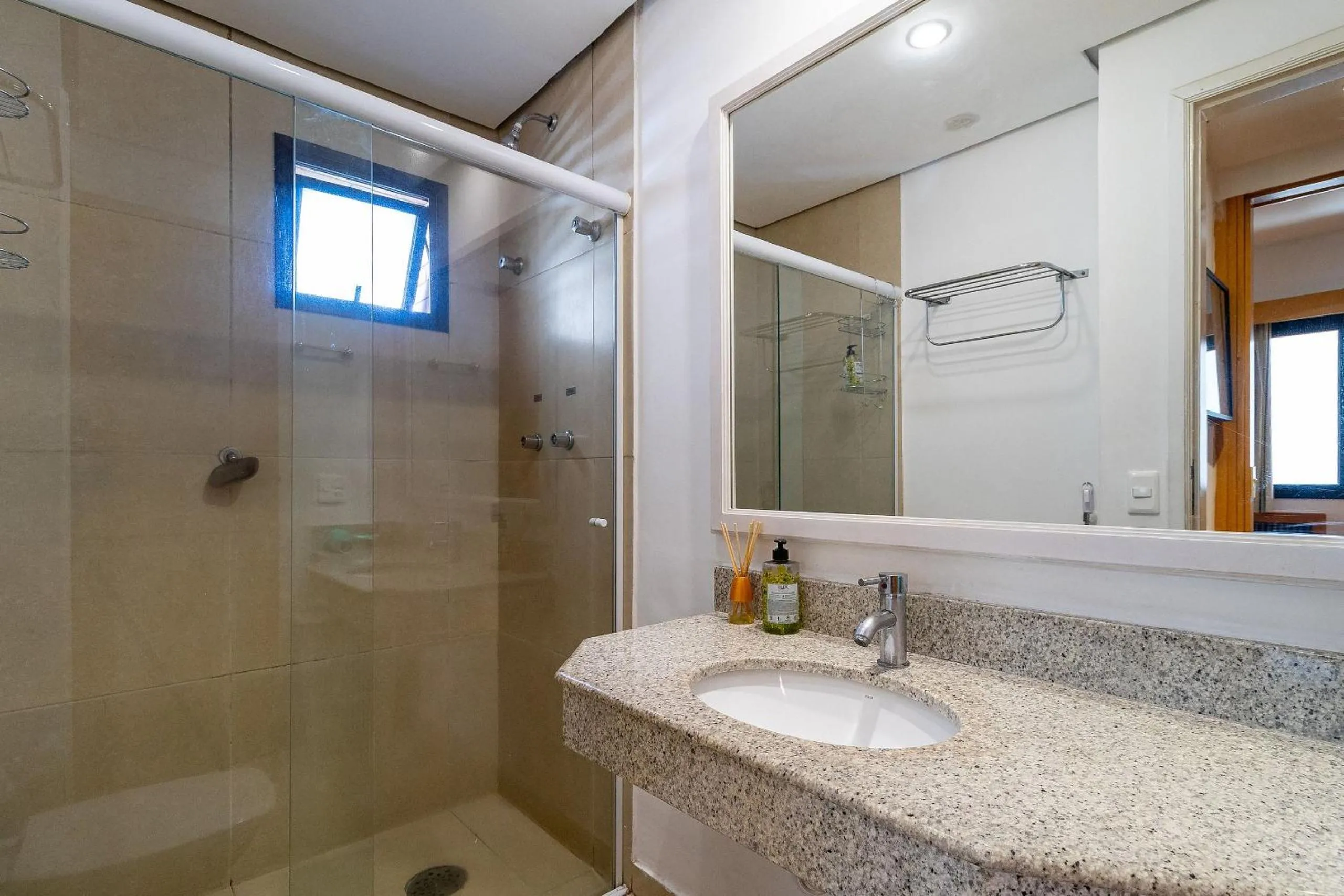 Toilet in LFlats ALAMEDA CAMPINAS Jardim Paulista