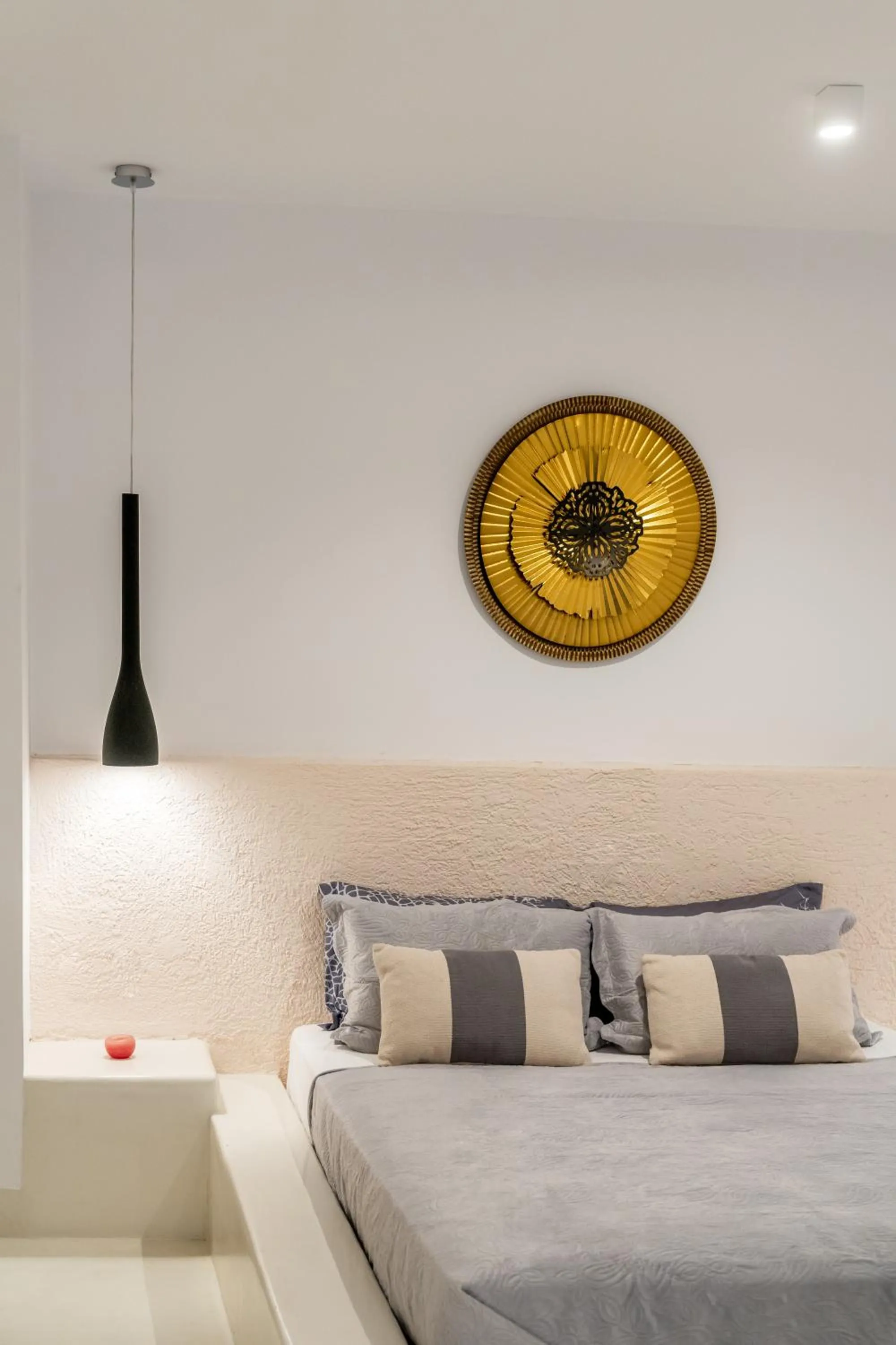 Bed in Abrazo Villas