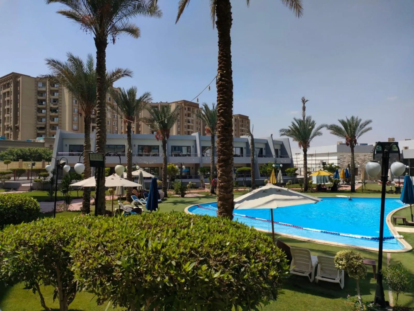 Swimming pool in Jewel Sport City and Aqua Park