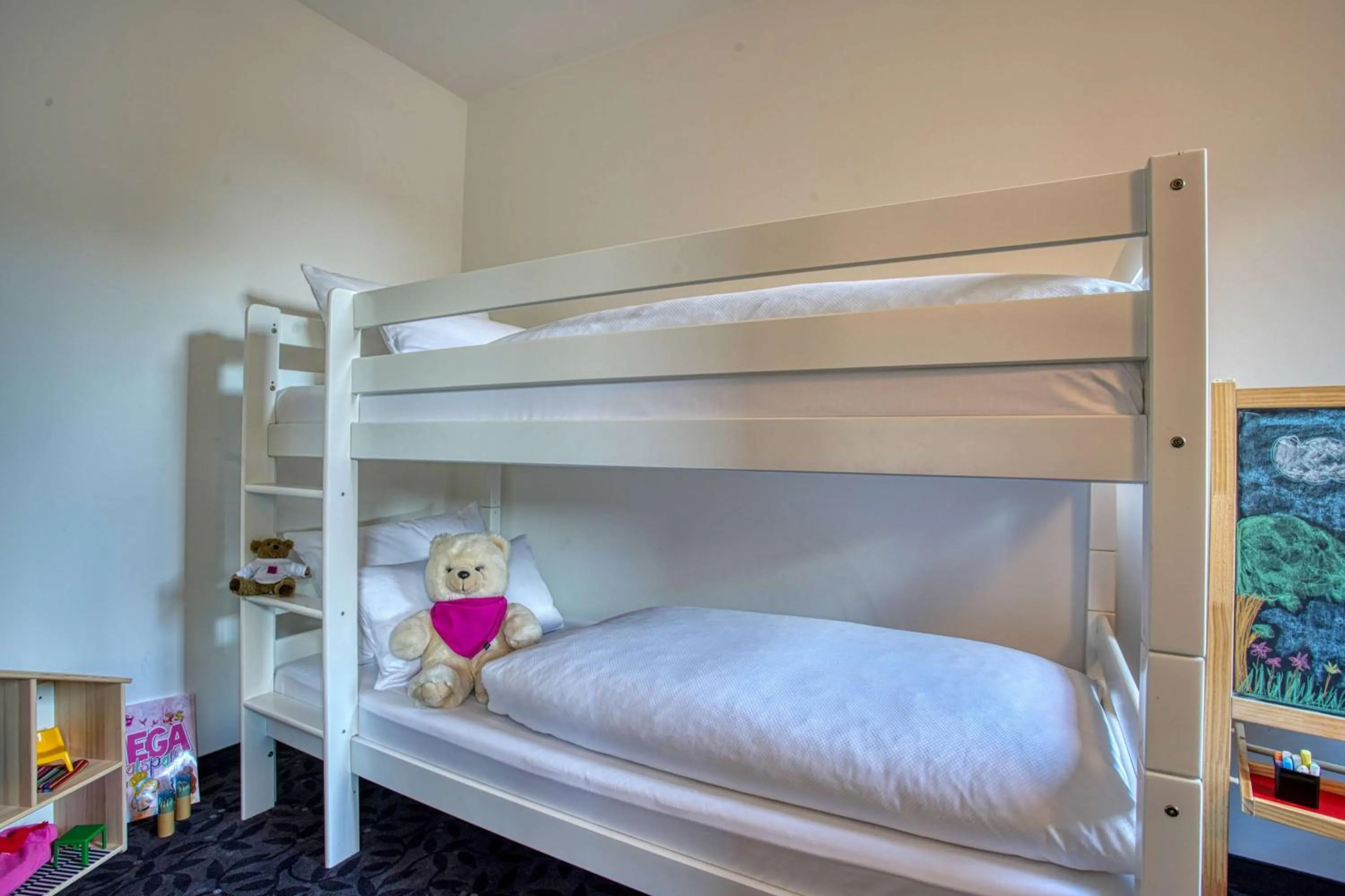 Photo of the whole room, Bed in FourSide Plaza Hotel Trier, Trademark Collection by Wyndham