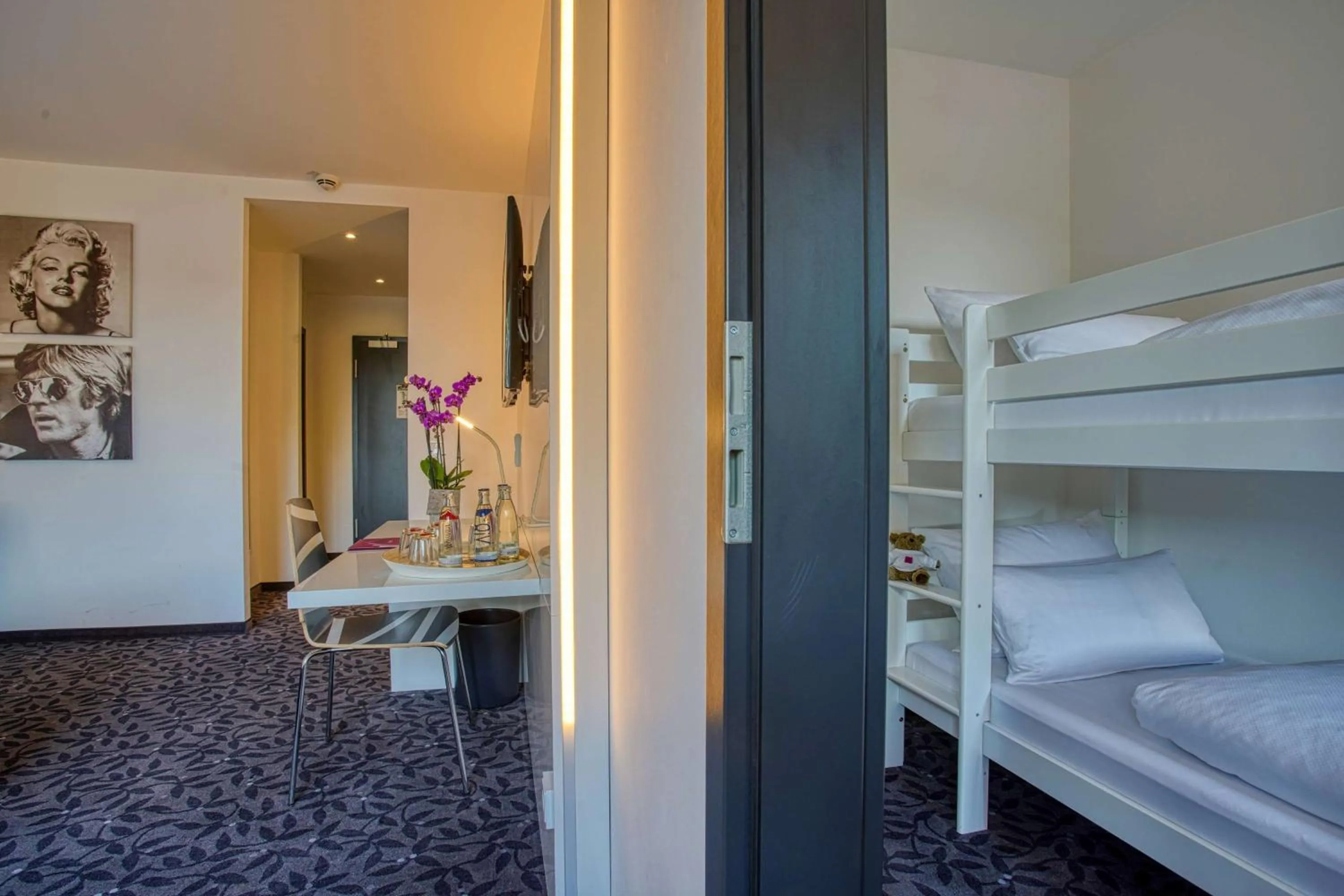 Photo of the whole room, Bed in FourSide Plaza Hotel Trier, Trademark Collection by Wyndham