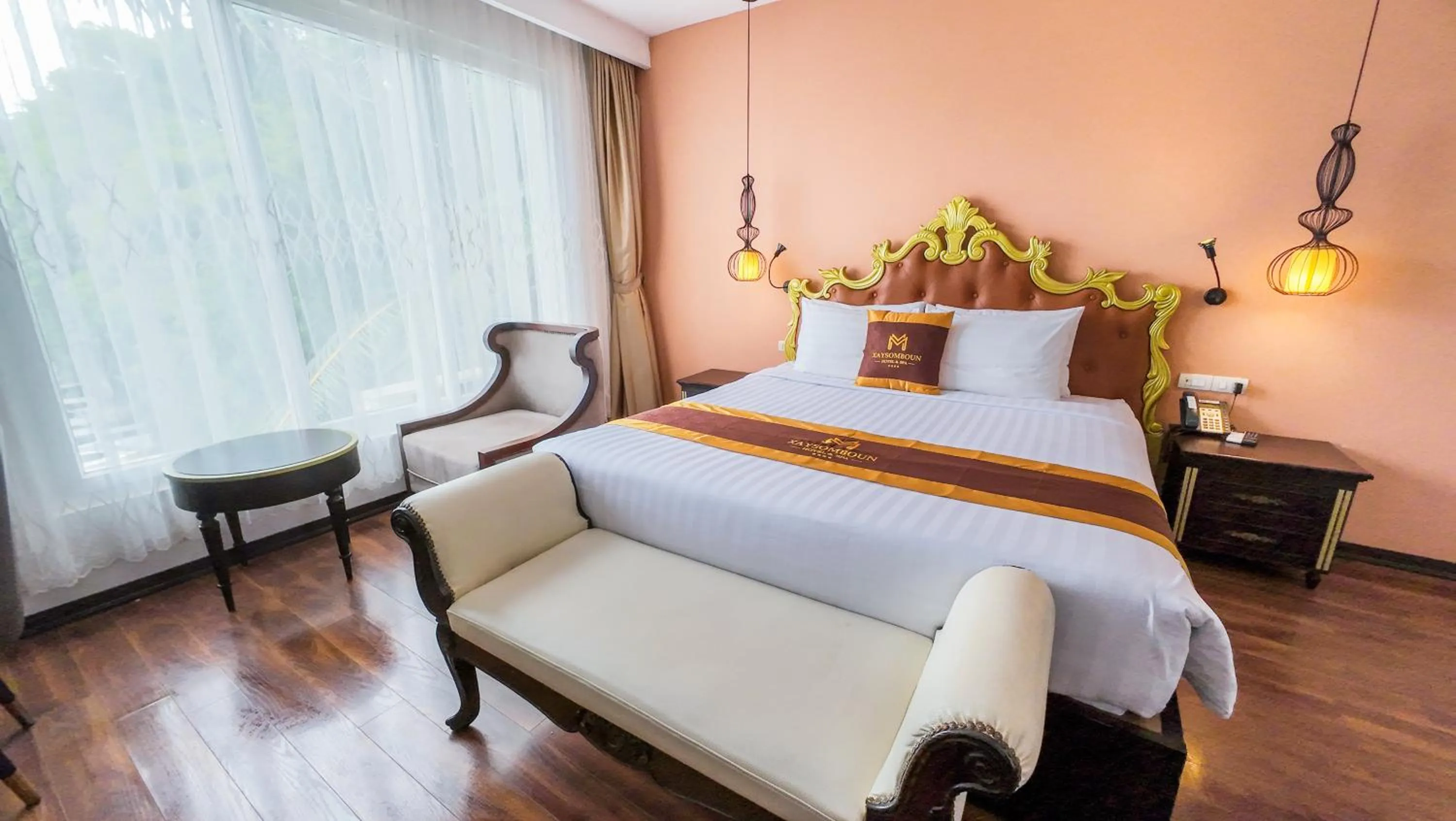 Bed in Xaysomboun Hotel & SPA