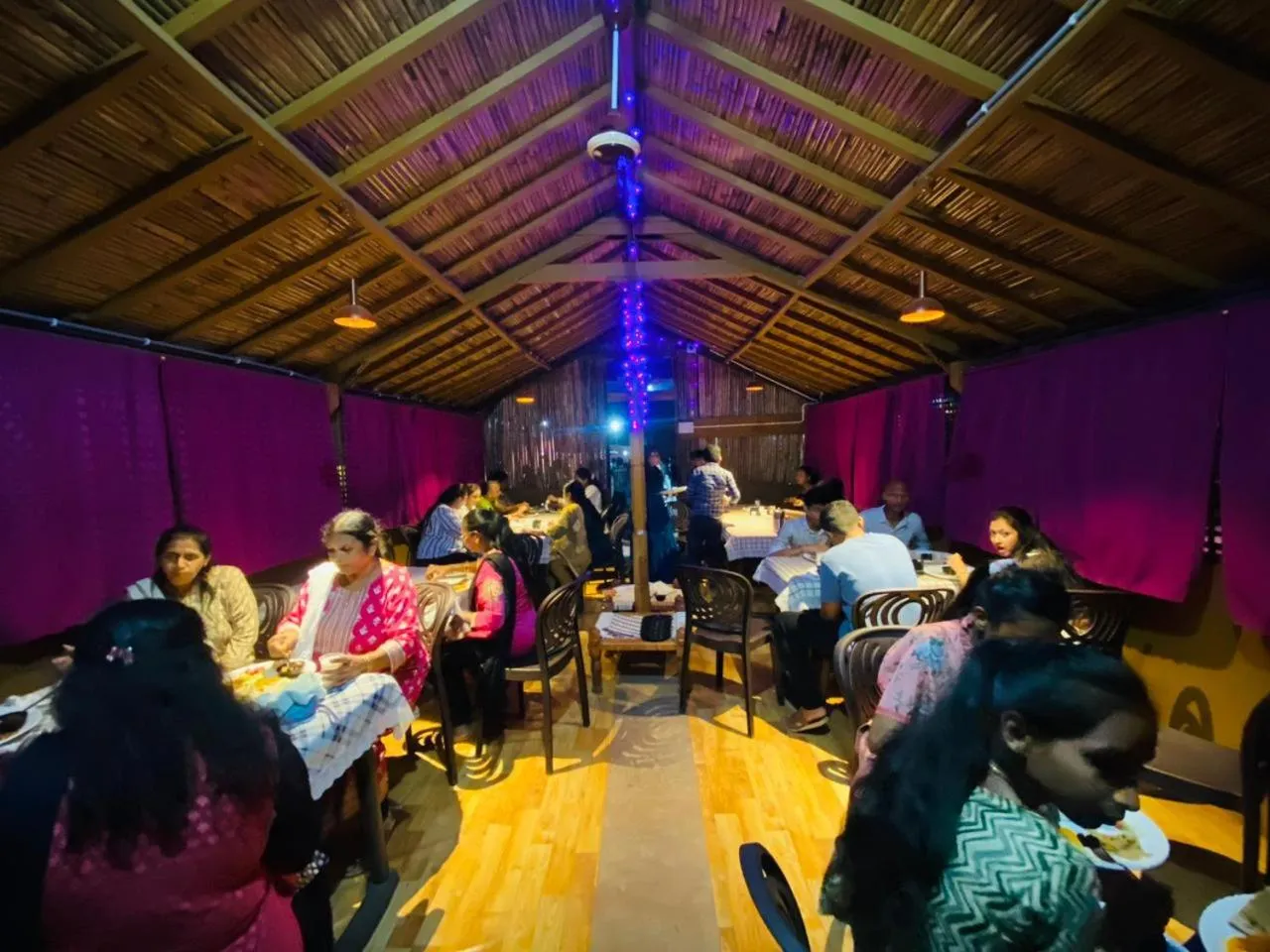 Restaurant/places to eat in Santkrupa Villa Resort