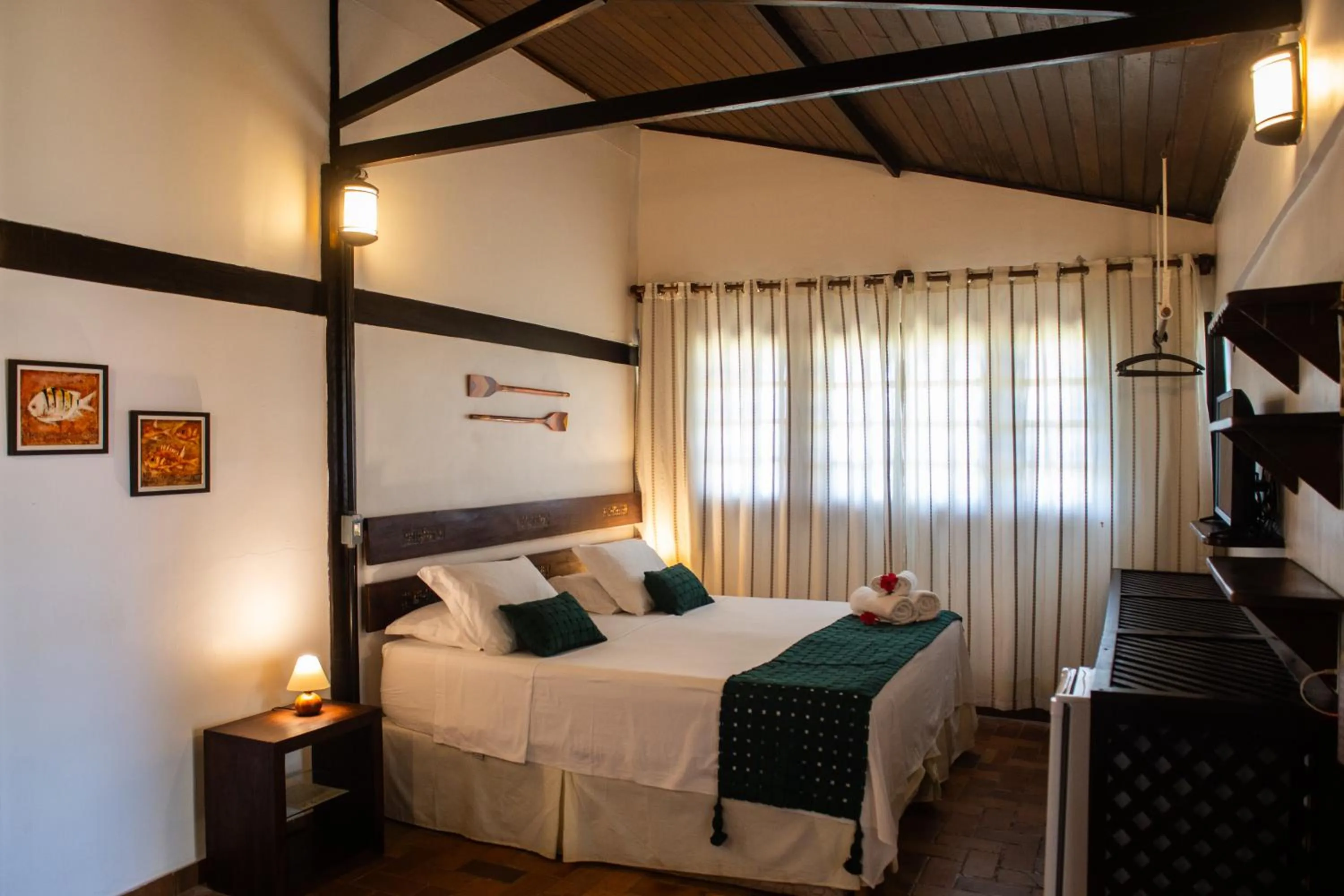 Photo of the whole room, Bed in Pousada Santú Noronha