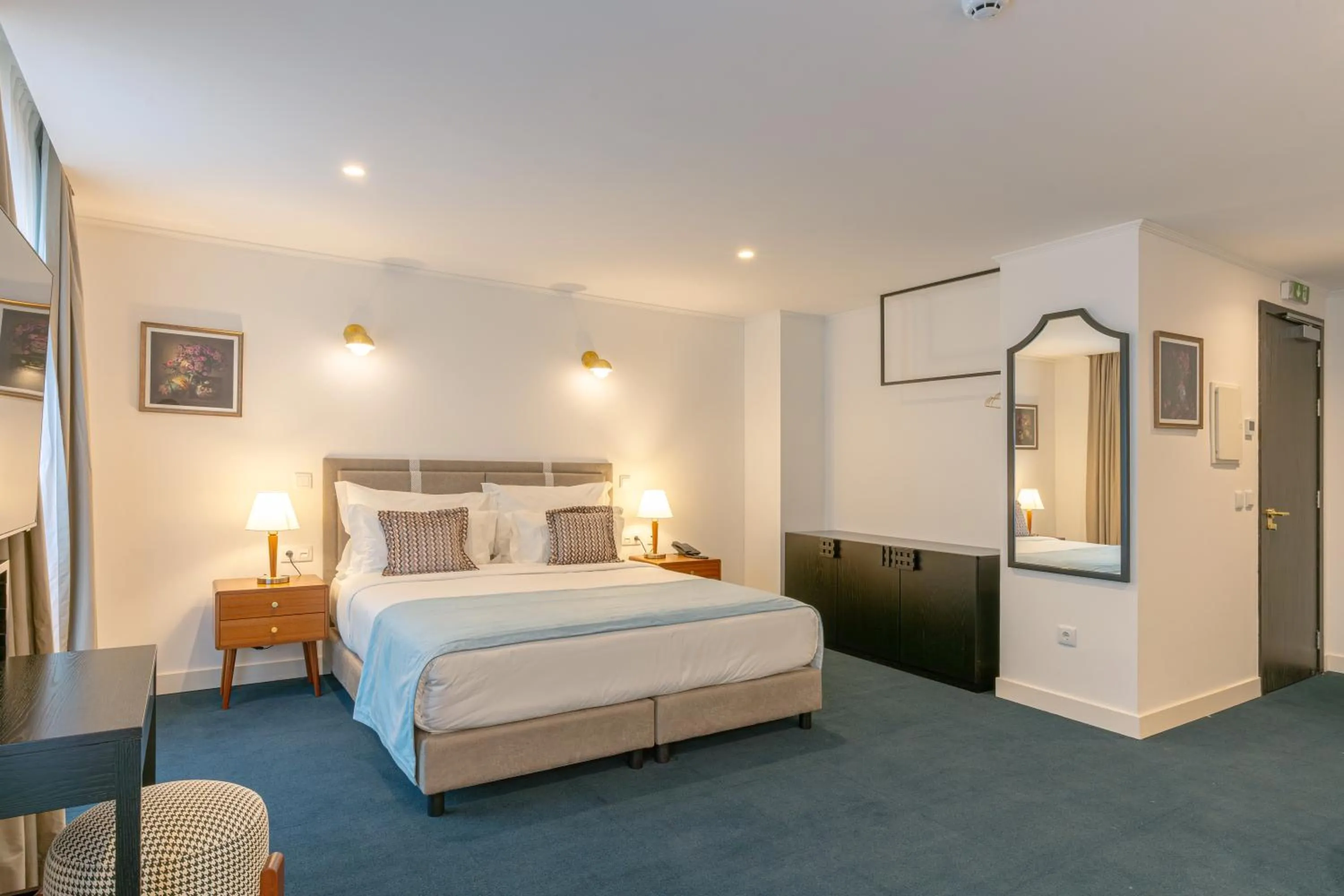 Bed in Westlight Lisboa Madalena