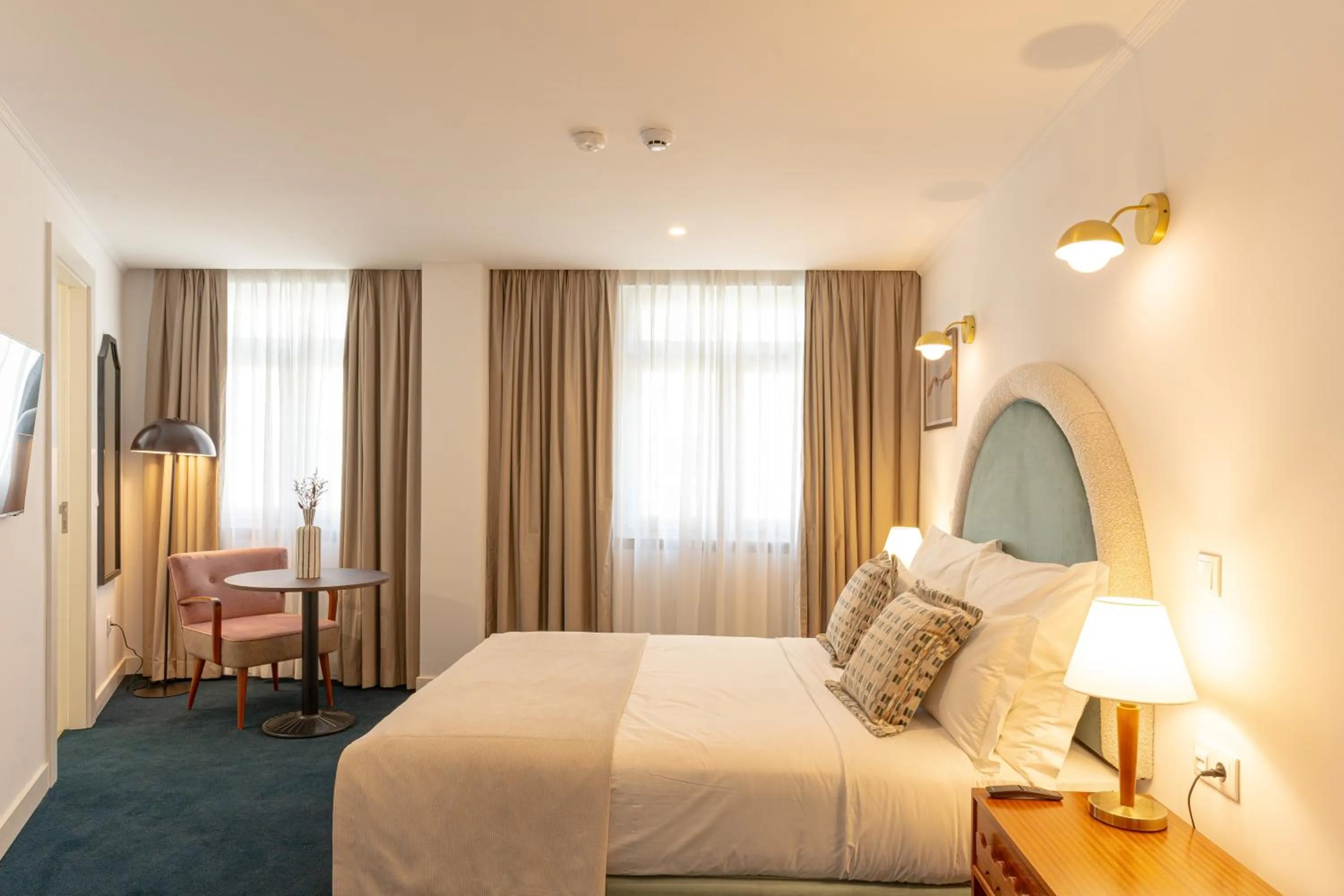 Bed in Westlight Lisboa Madalena