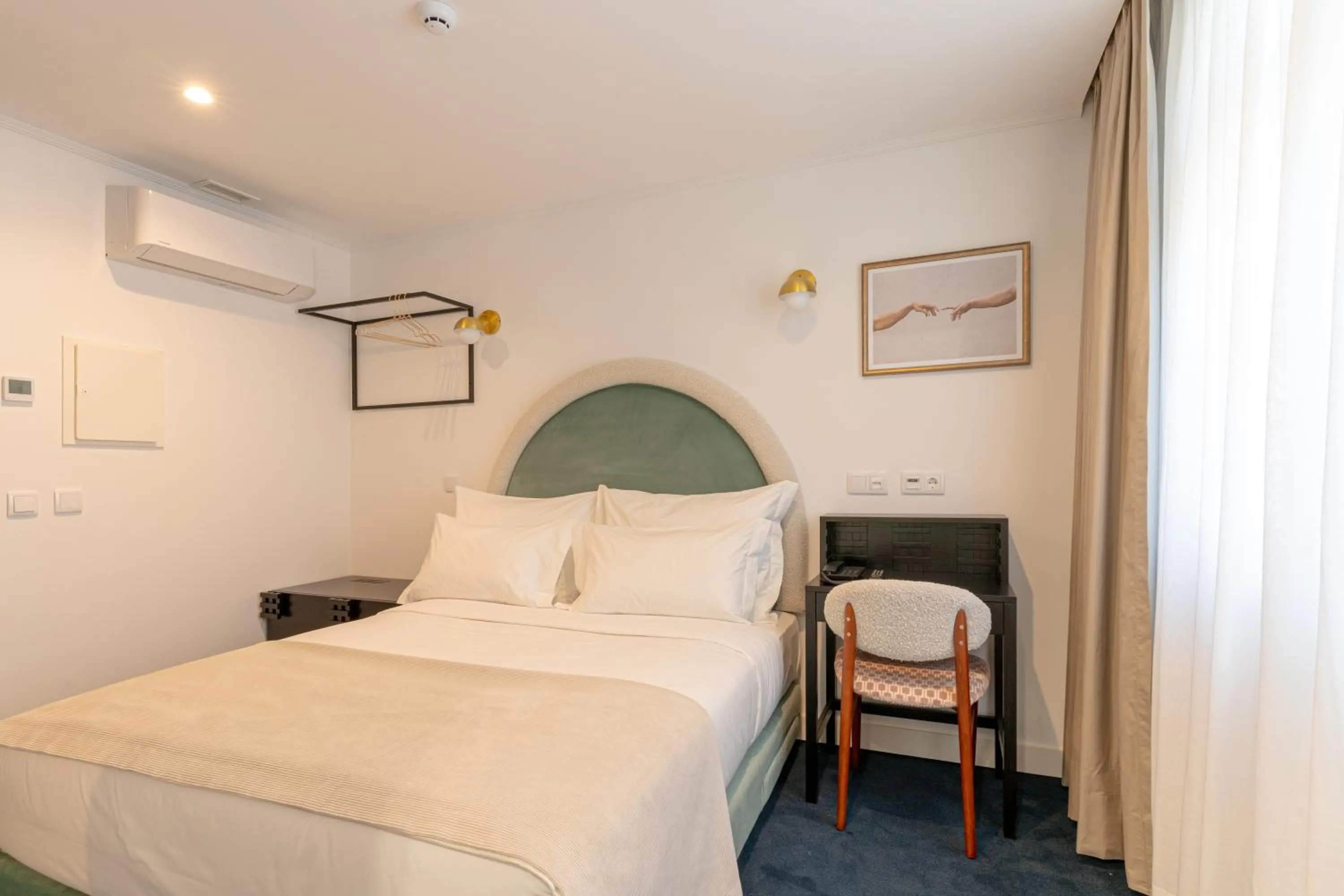 Bed in Westlight Lisboa Madalena