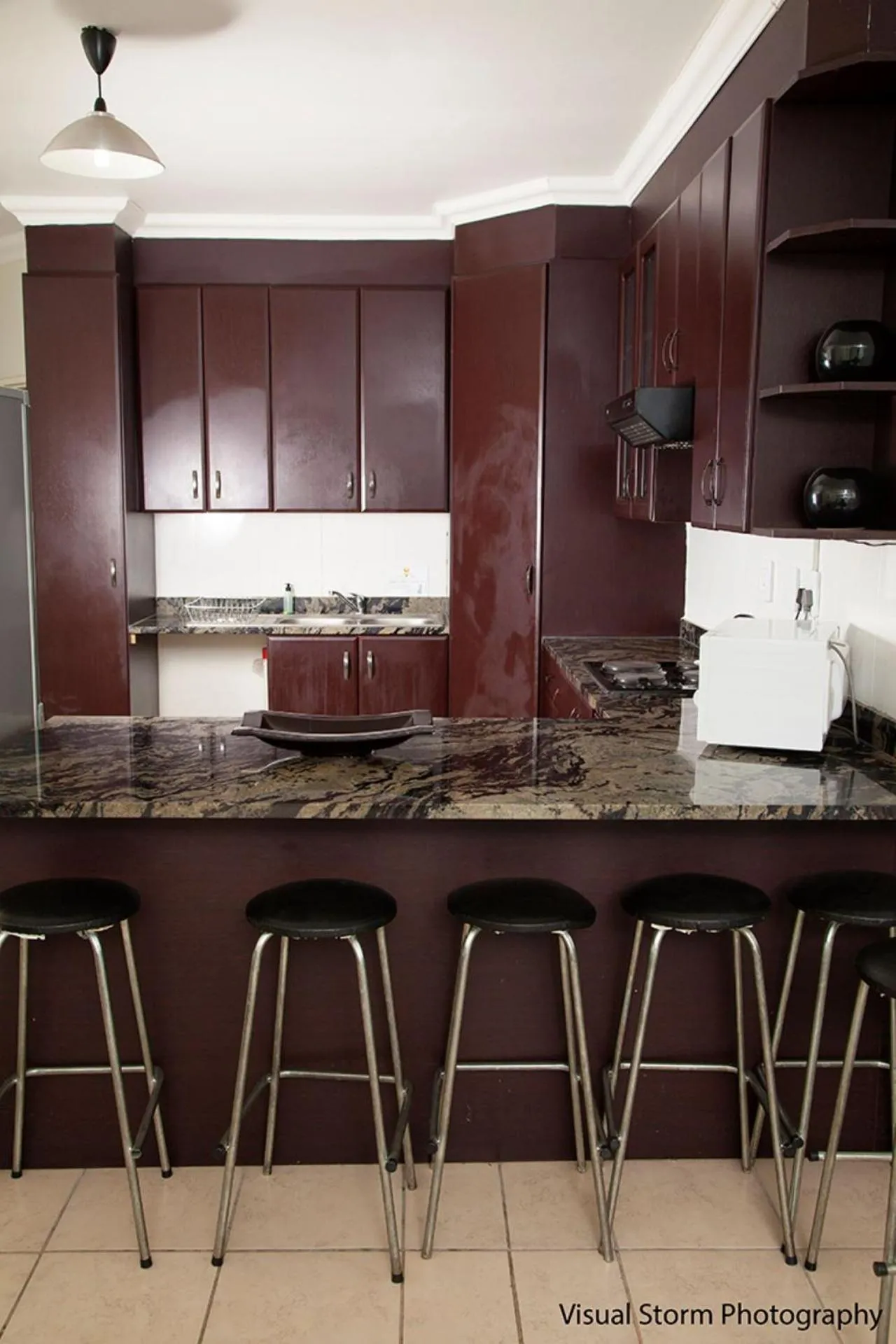 kitchen in Palm Valley Inn And Day Spa