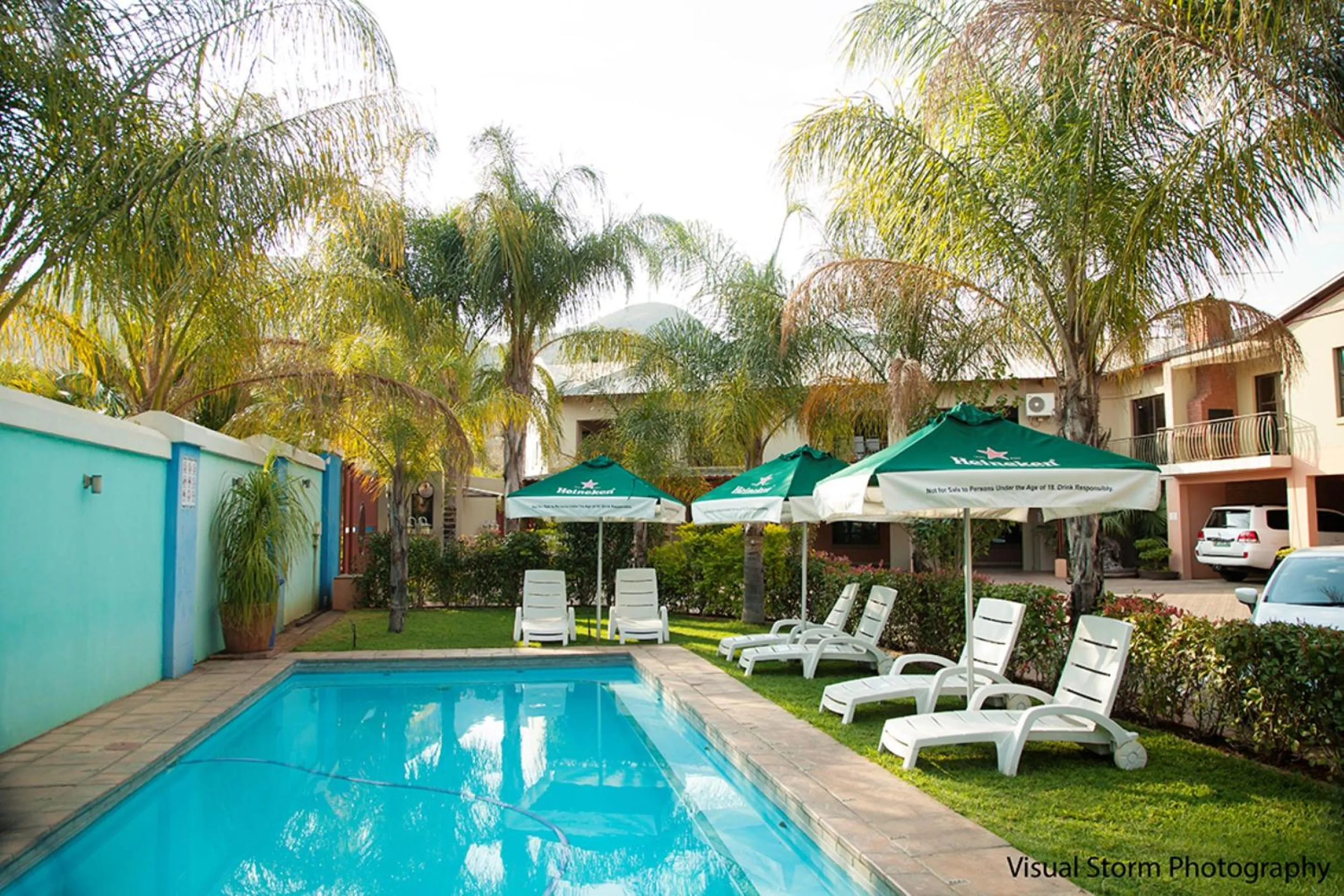Garden in Palm Valley Inn And Day Spa