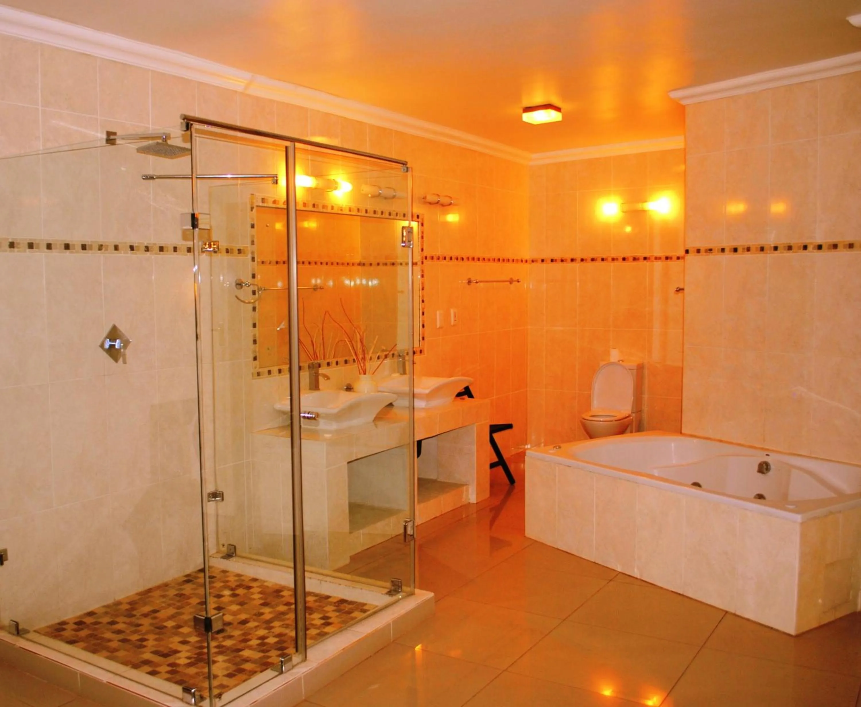 Bathroom in Palm Valley Inn And Day Spa