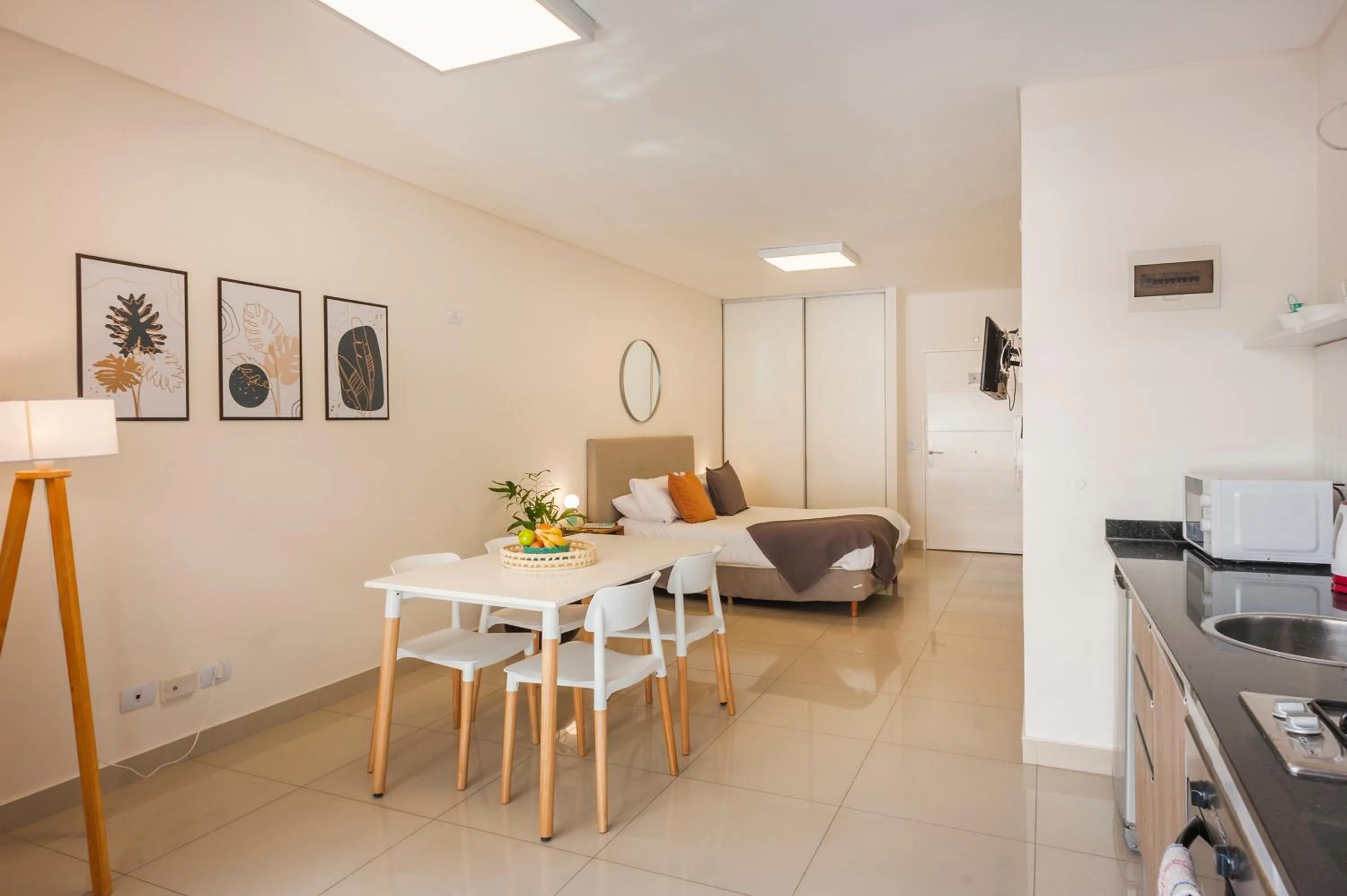 Kitchen or kitchenette in Báltico Suites