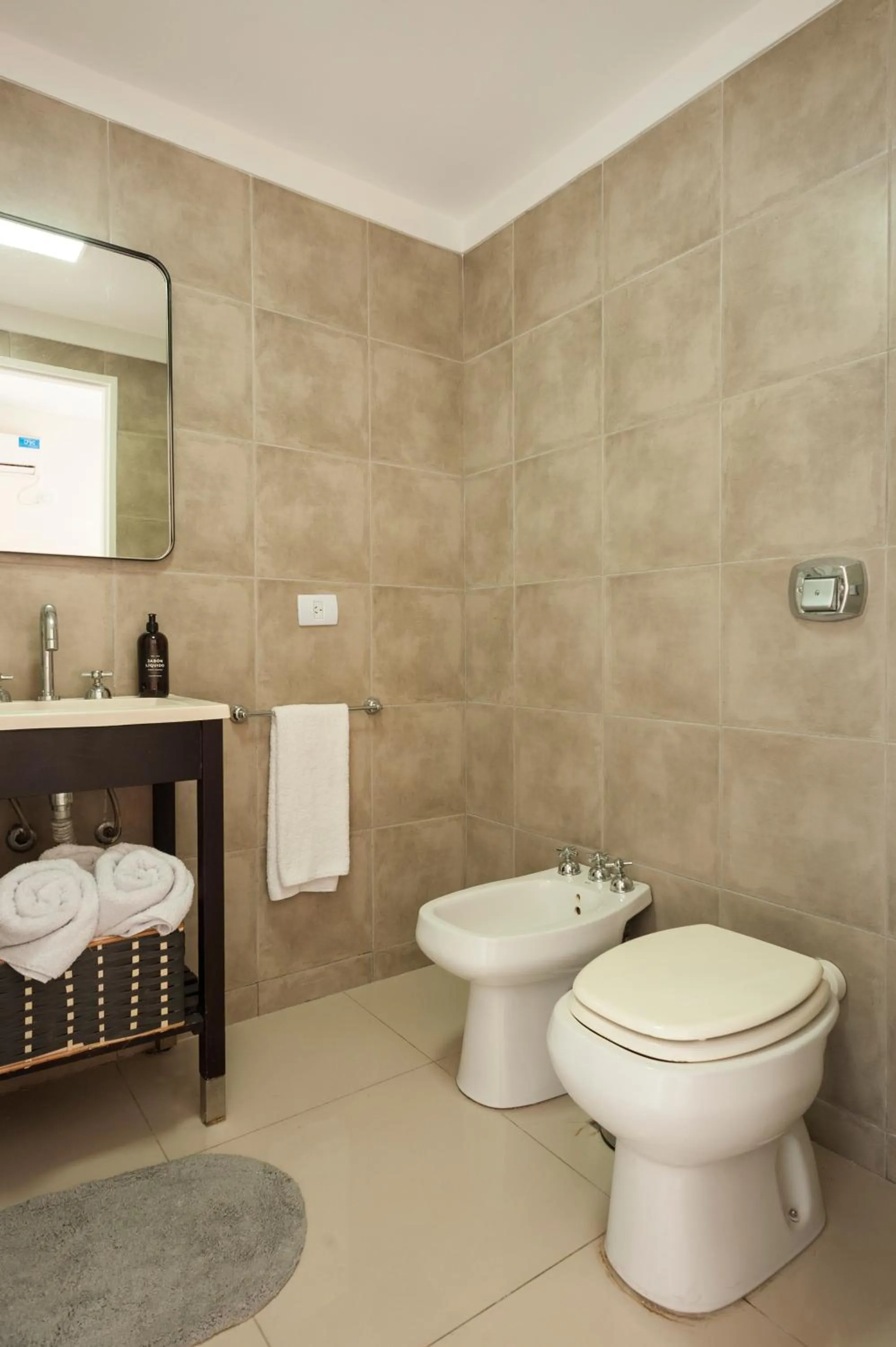 Toilet in Báltico Suites