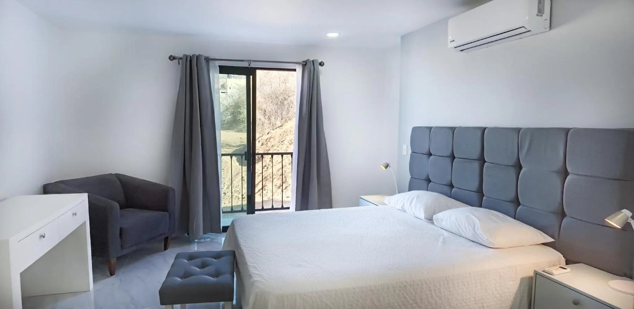 Bed in Morgan Hotel Boutique & Residences, Los Cabos