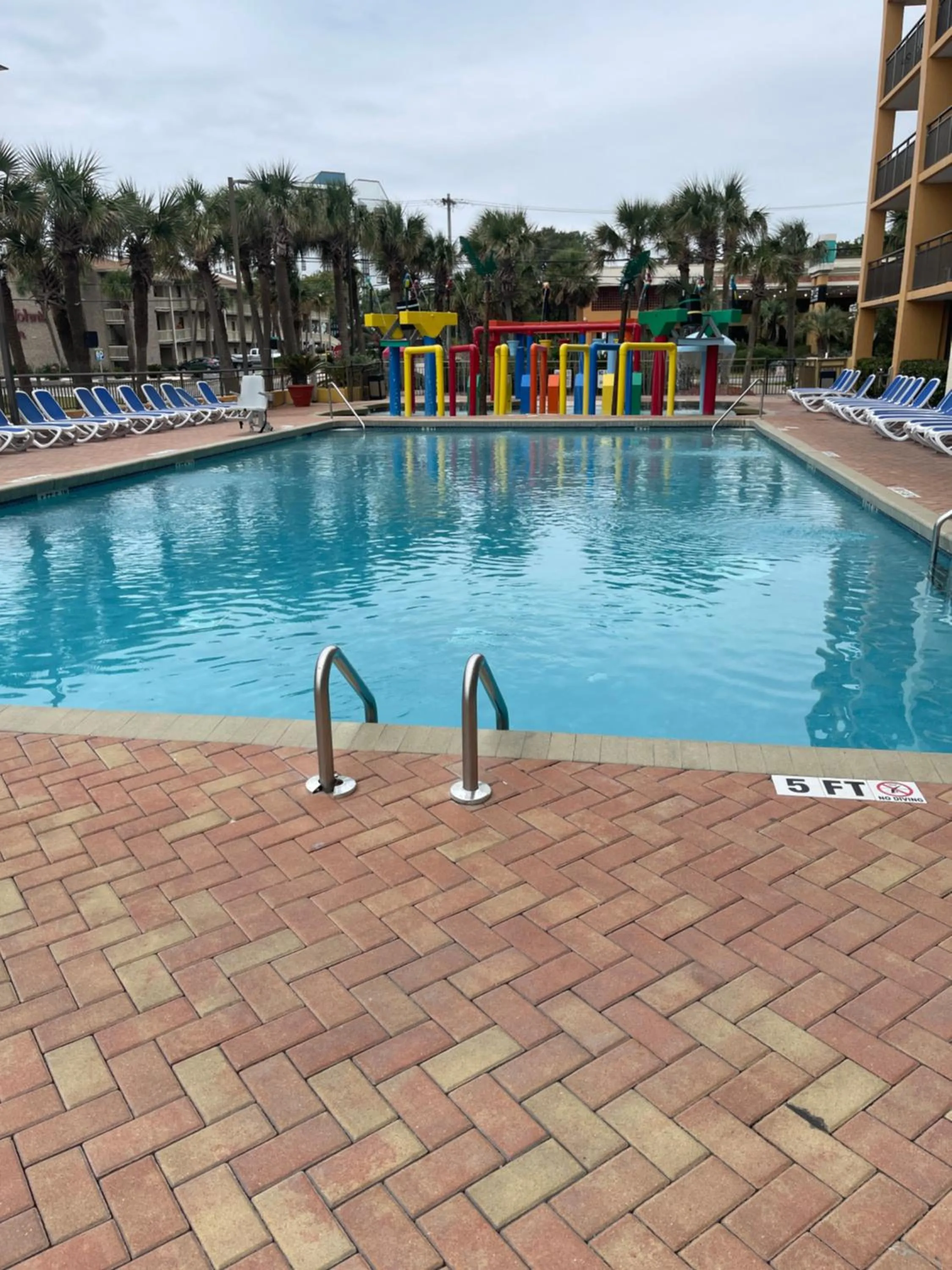Swimming pool in Caravelle Resort