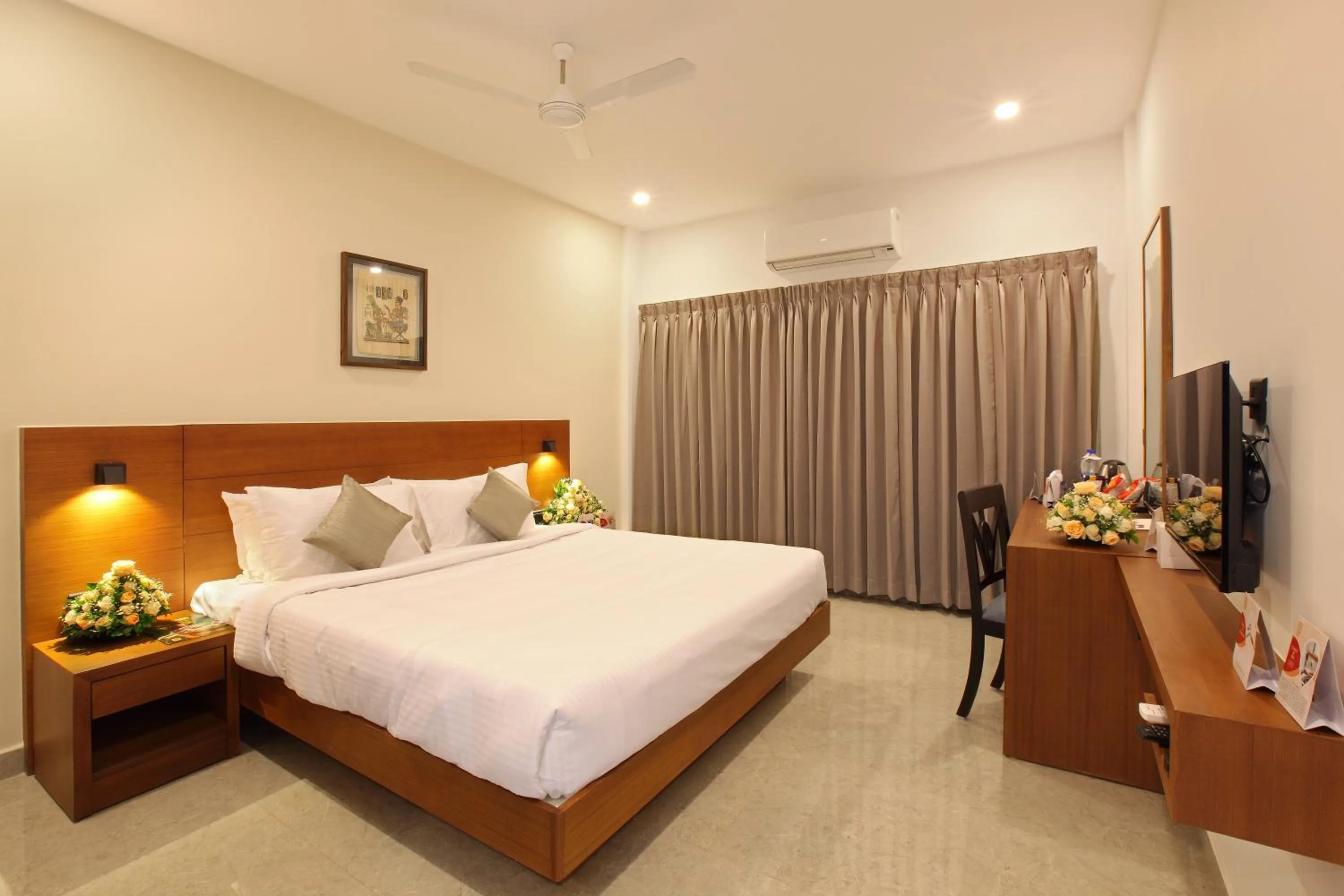 Bedroom, Bed in HOTEL PRINCE