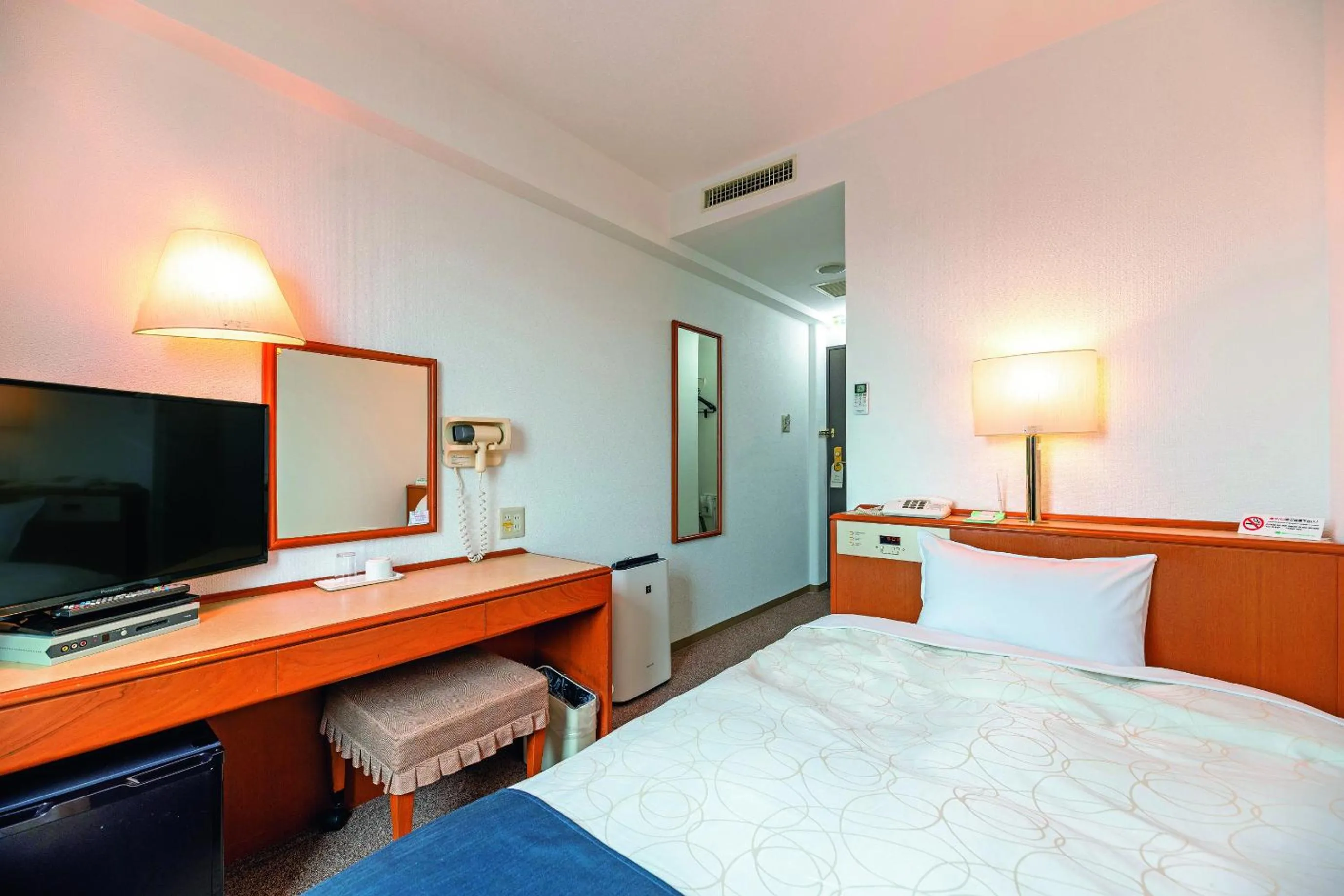 Photo of the whole room, Bed in Aomori Green Park Hotel Annex