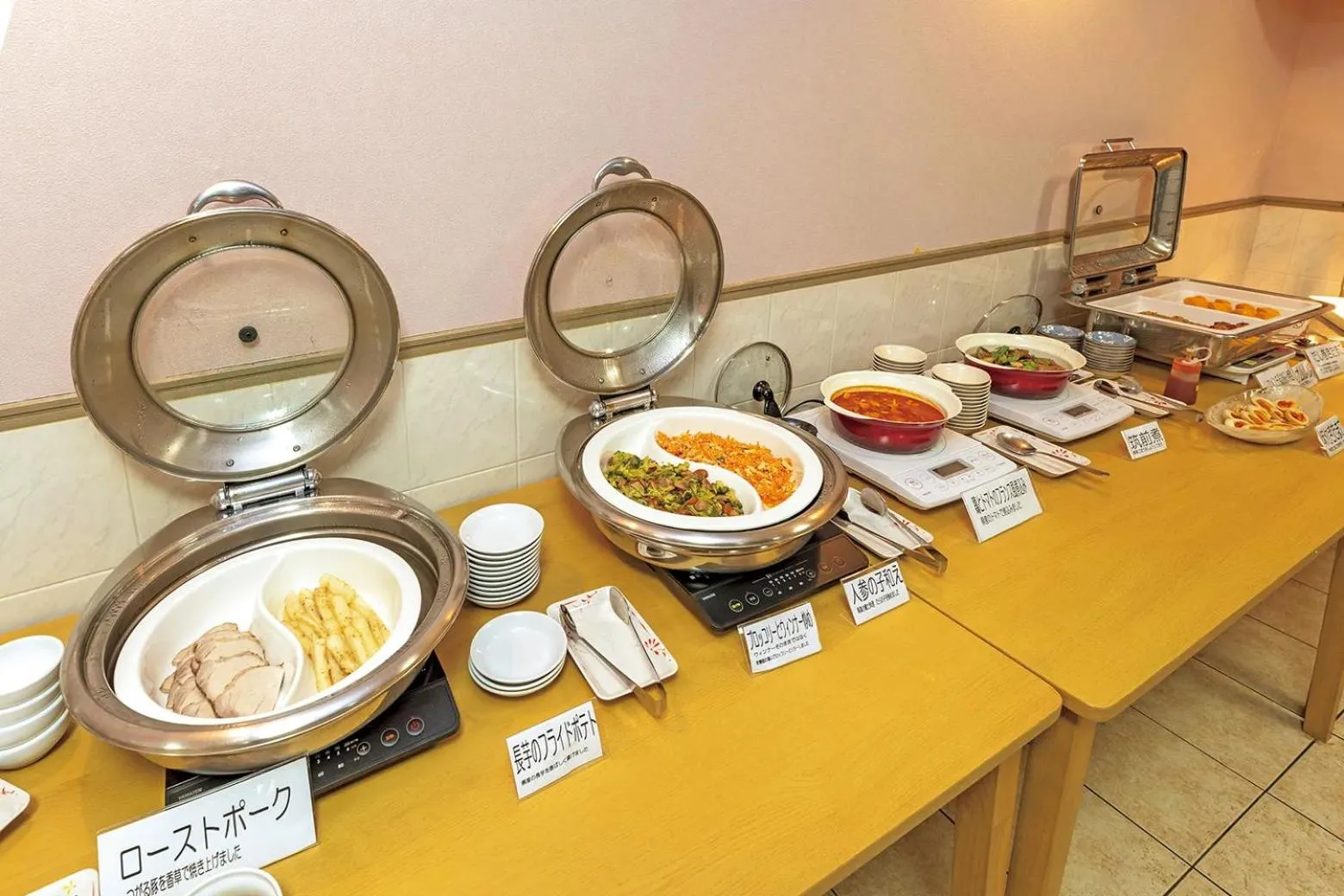 Breakfast in Aomori Green Park Hotel Annex