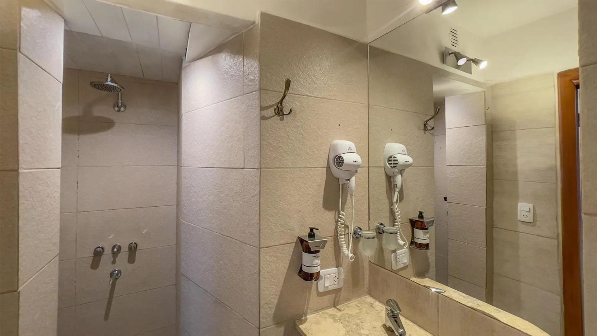 Bathroom in Las Gaviotas