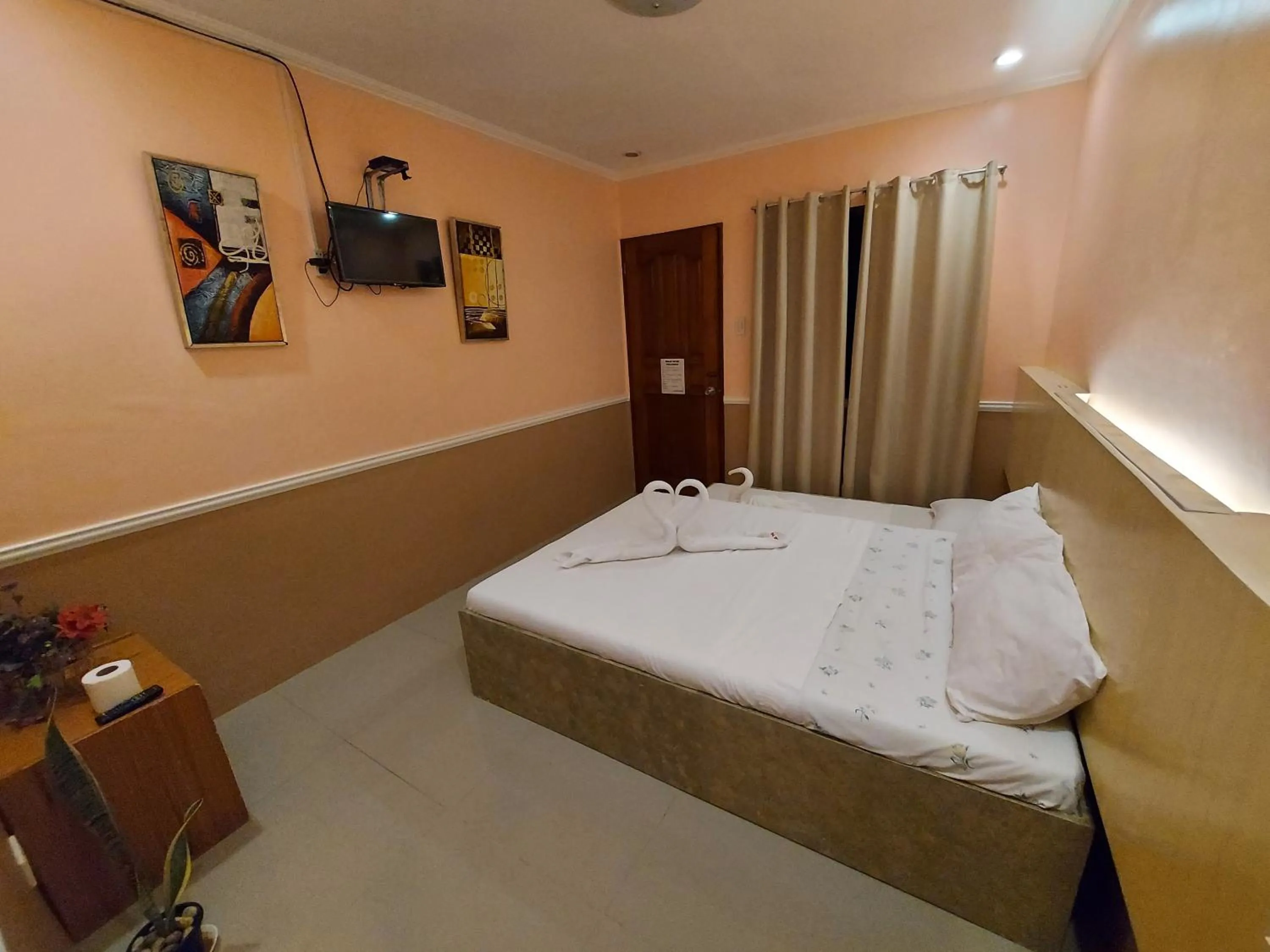 Bed in New Village Lodge