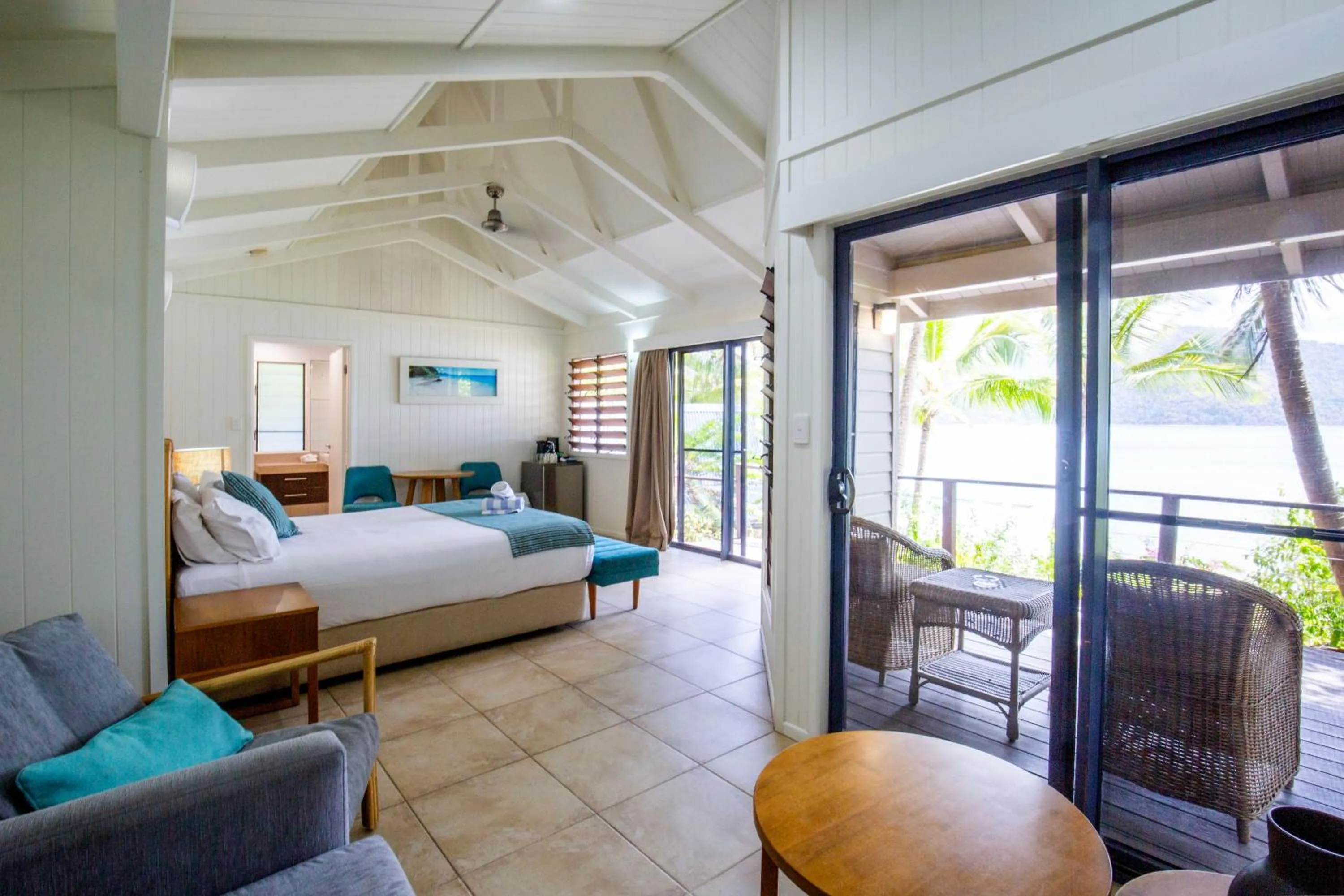 Bedroom, Bed in Palm Bay Resort