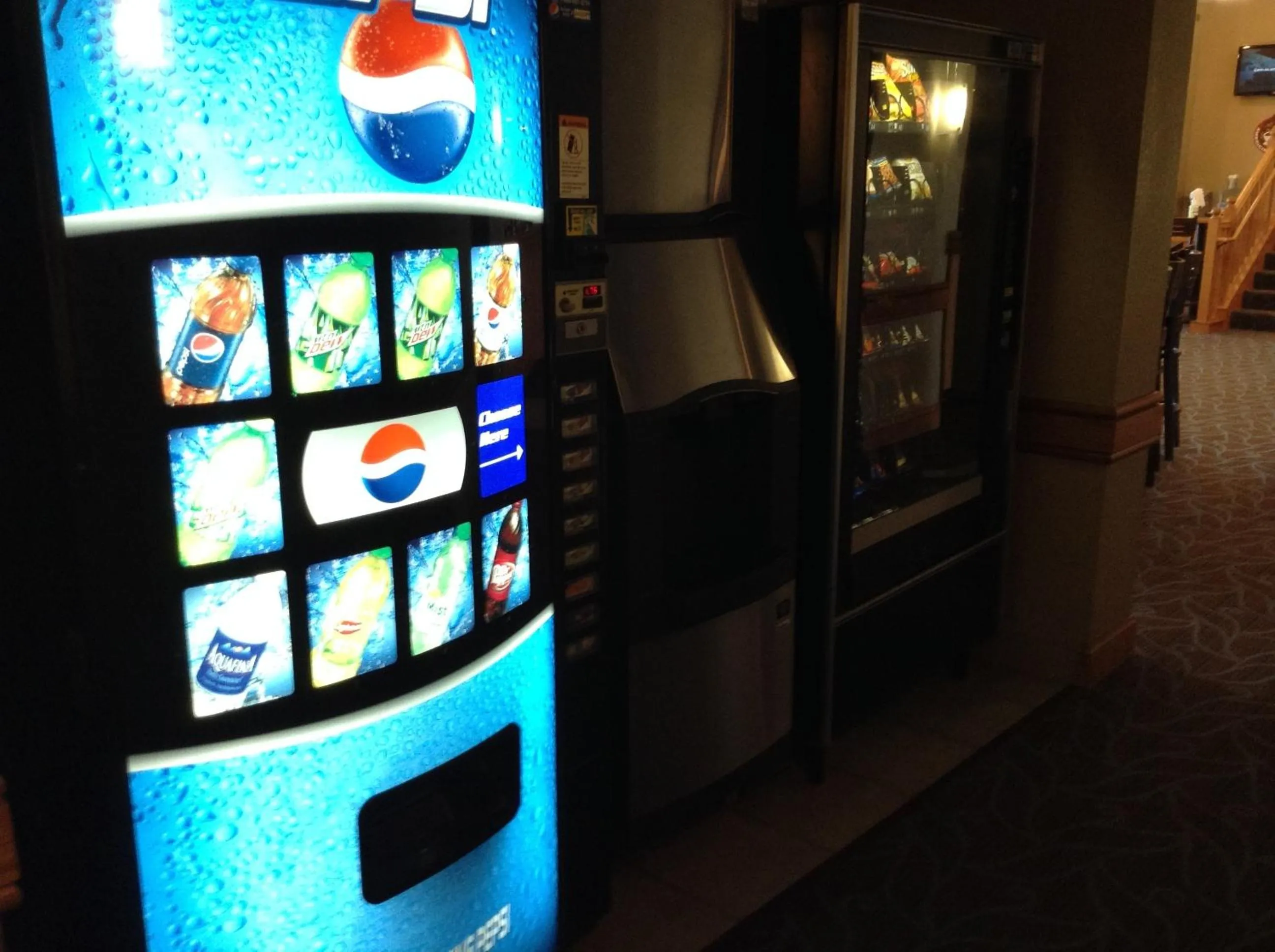 Food and drinks in AmericInn by Wyndham Fort Dodge