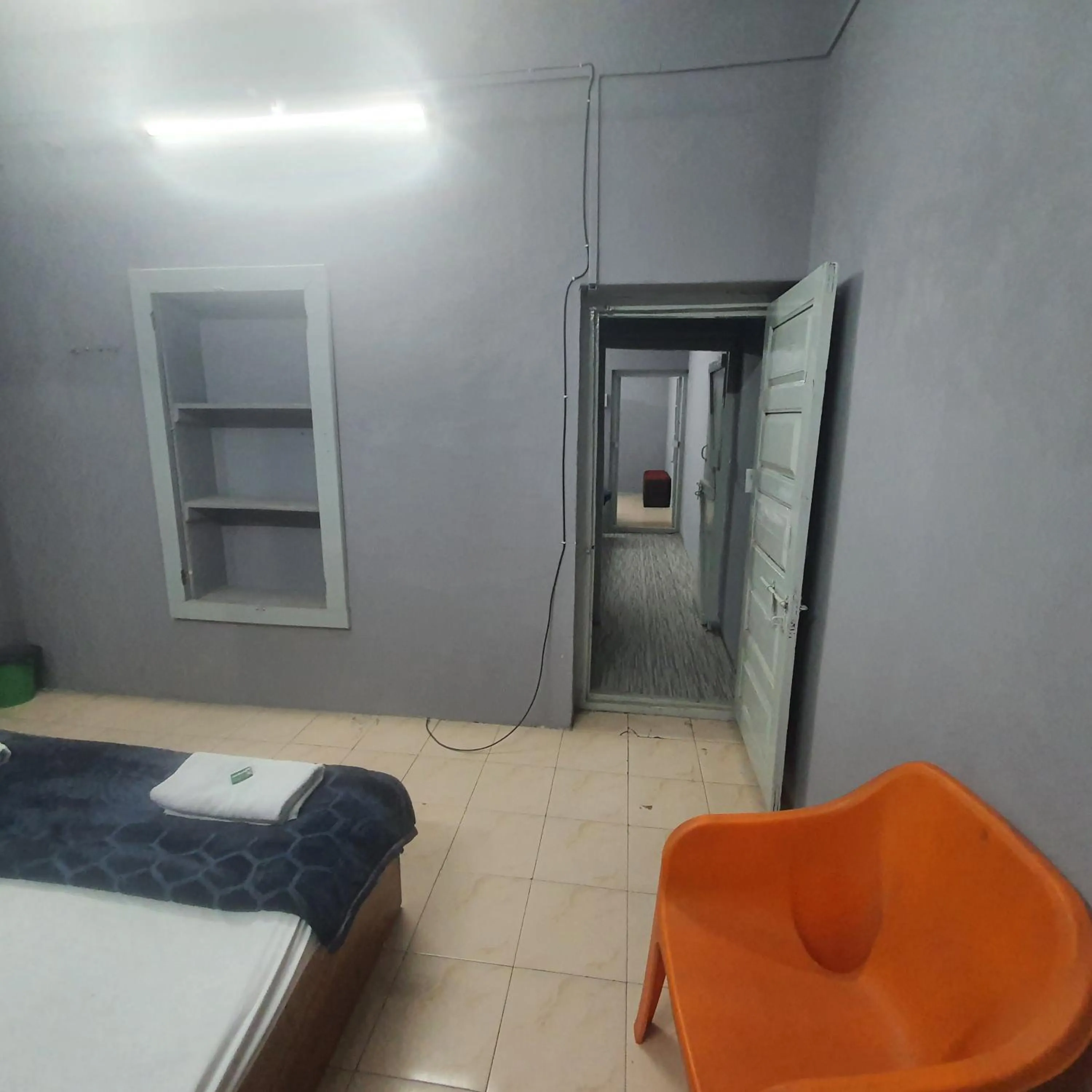 Bed in Hotel Family Stay Beside Railway Station