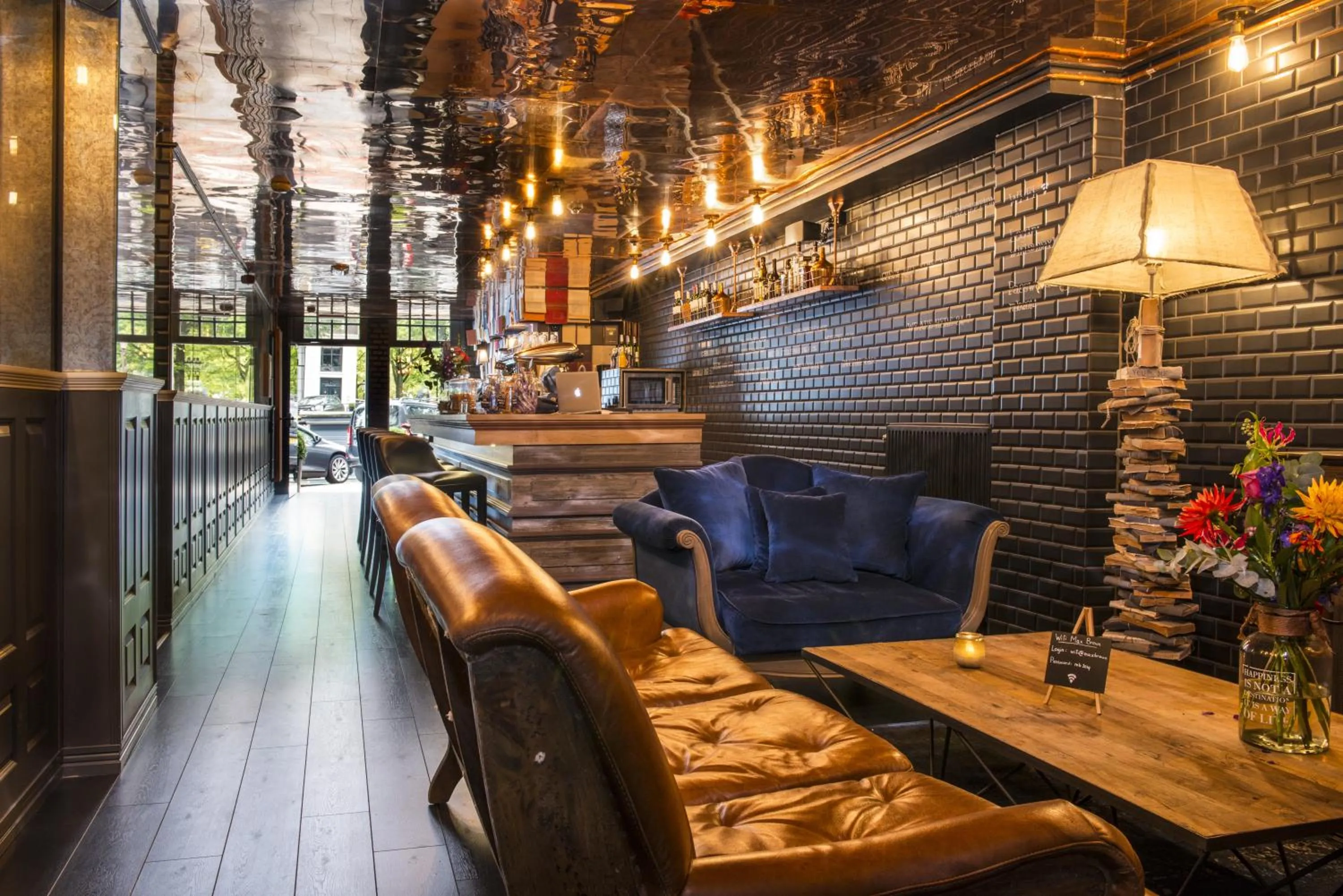 Lobby or reception in Max Brown Hotel Canal District, part of Sircle Collection