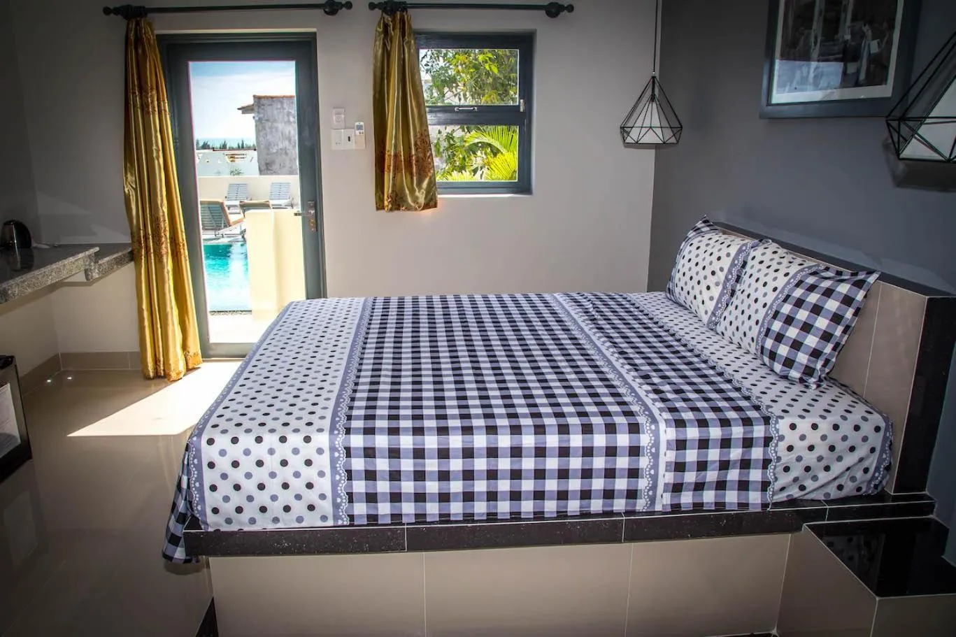 Bed in Mui Ne Hills Villa Hotel