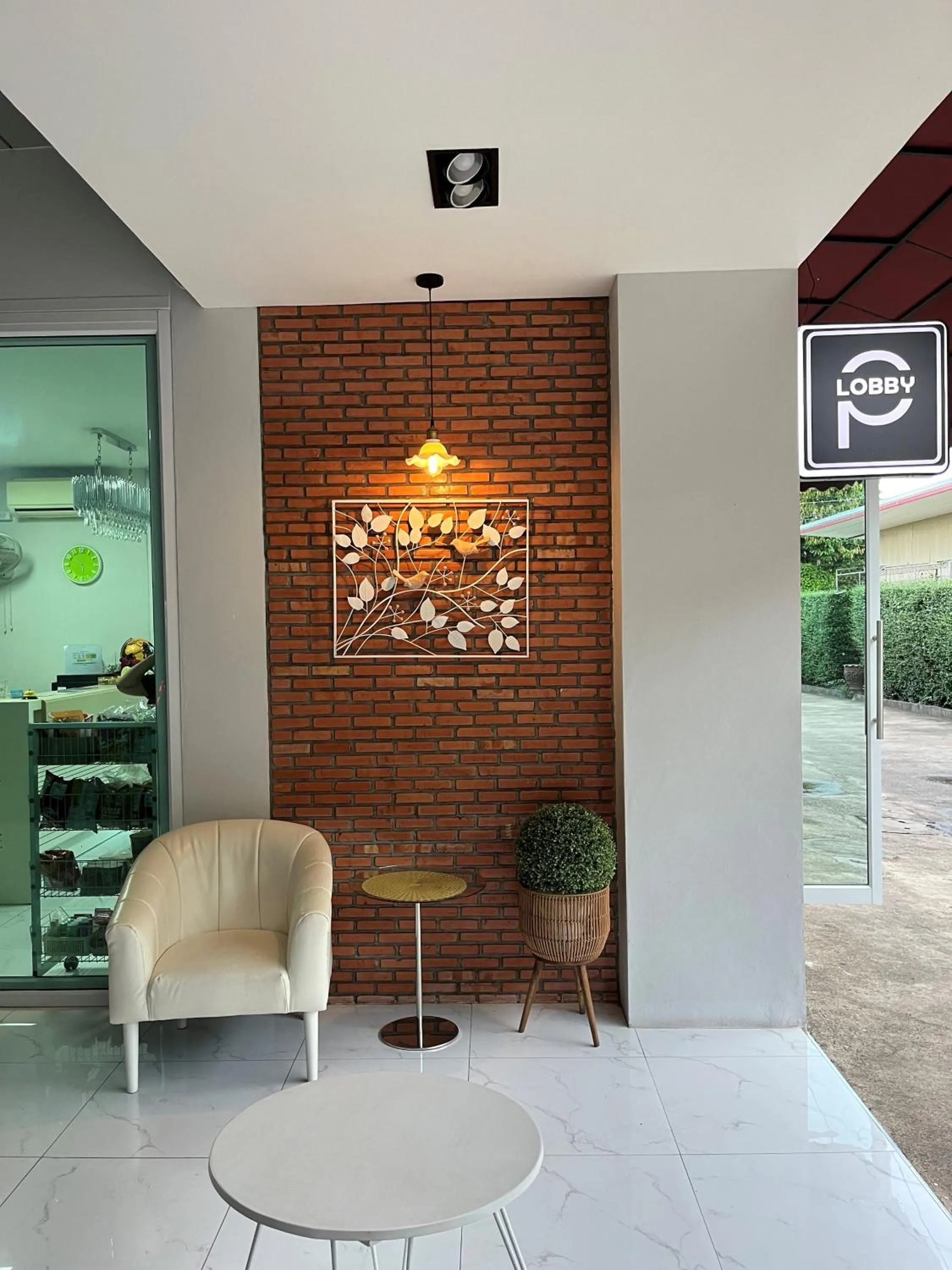 Property building in Papangkorn House