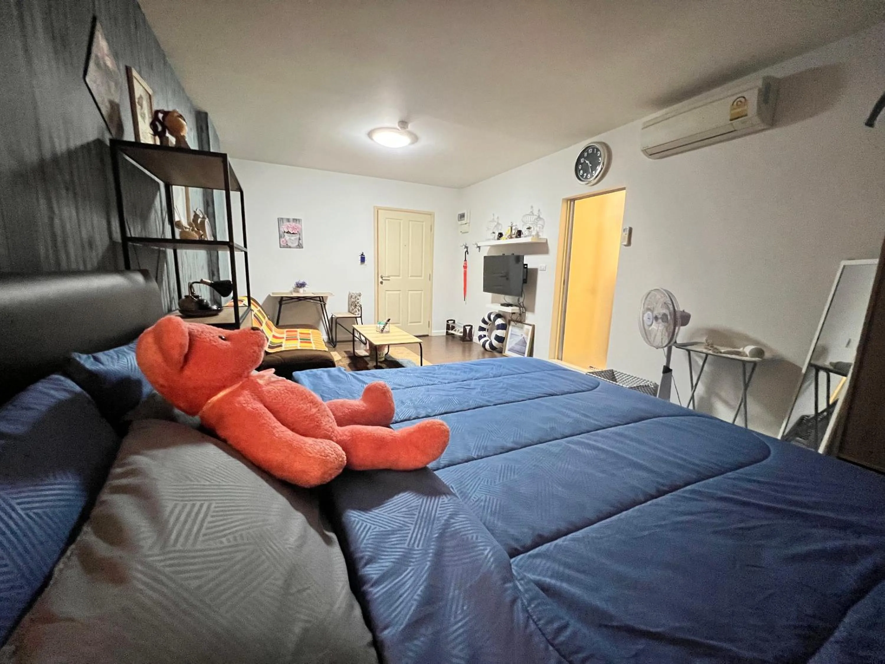 Photo of the whole room, Bed in Baan Imm Aim Huahin By Thita