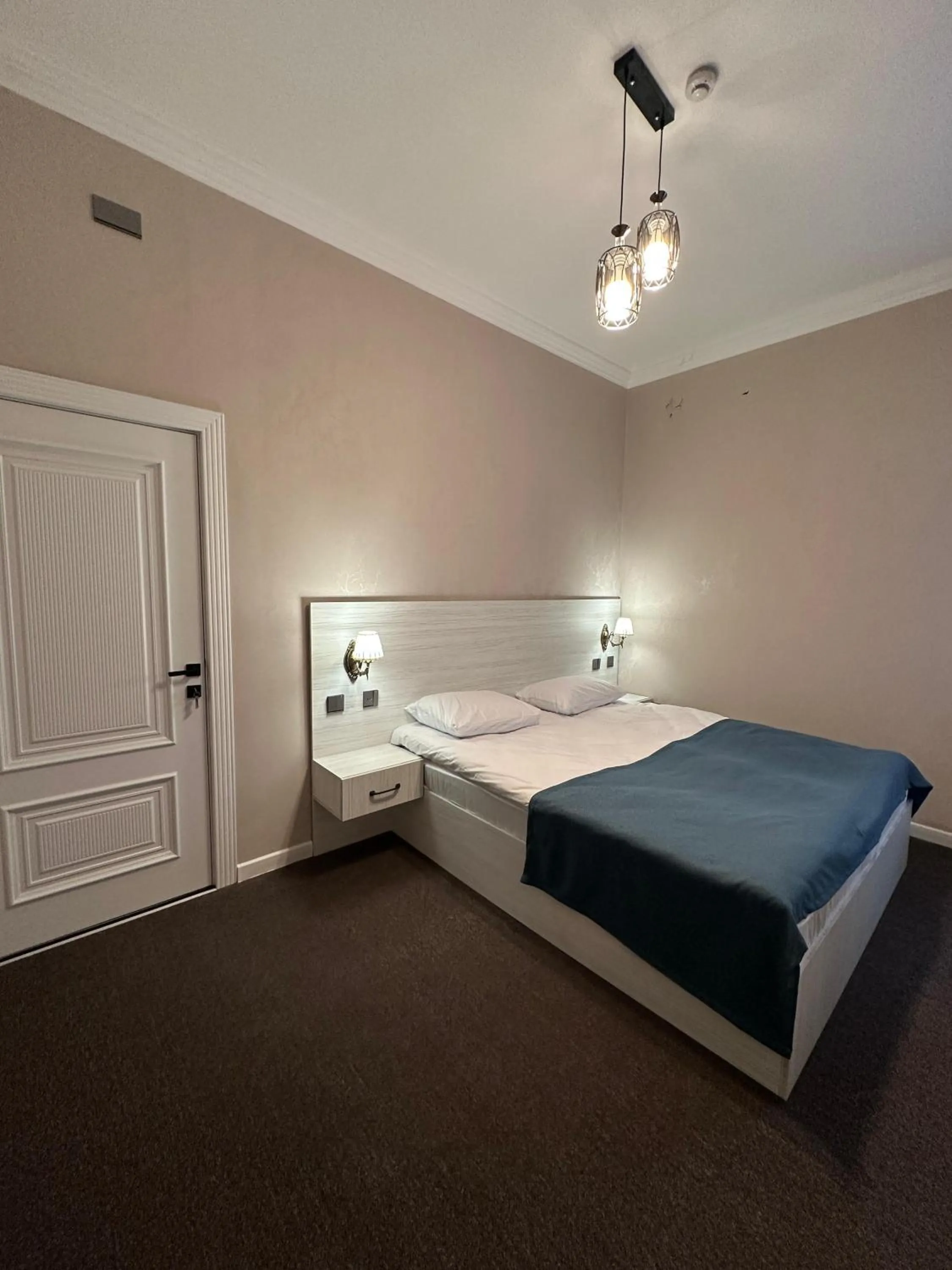 Bed in Nemi Museum Hotel Baku Nz