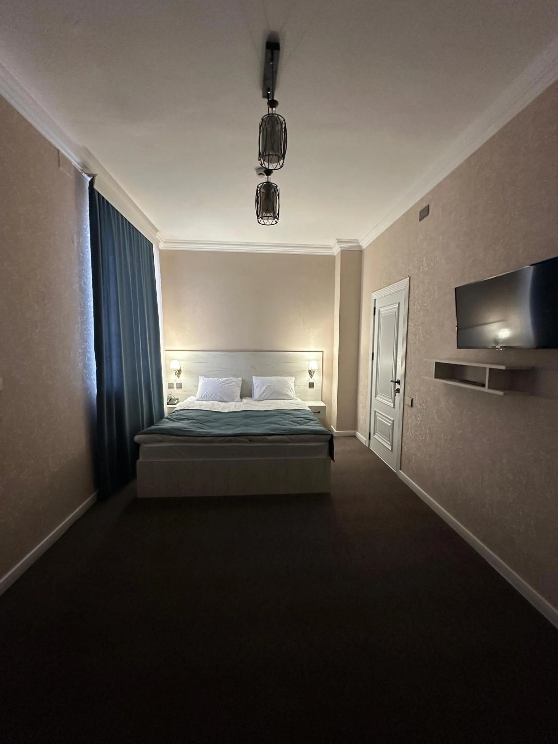 Bed in Nemi Museum Hotel Baku Nz