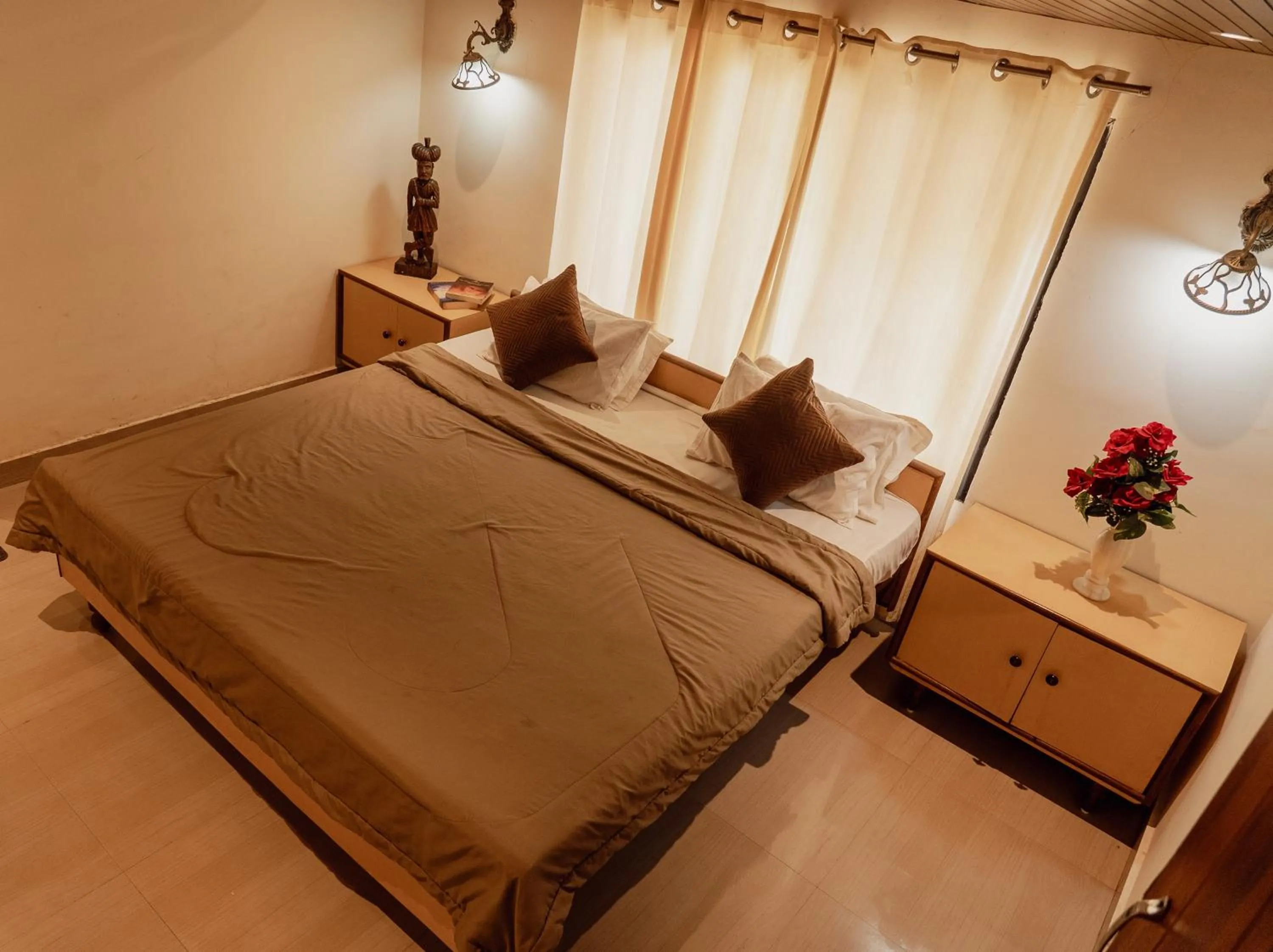 Bed in Wild Woods Tiger Resort