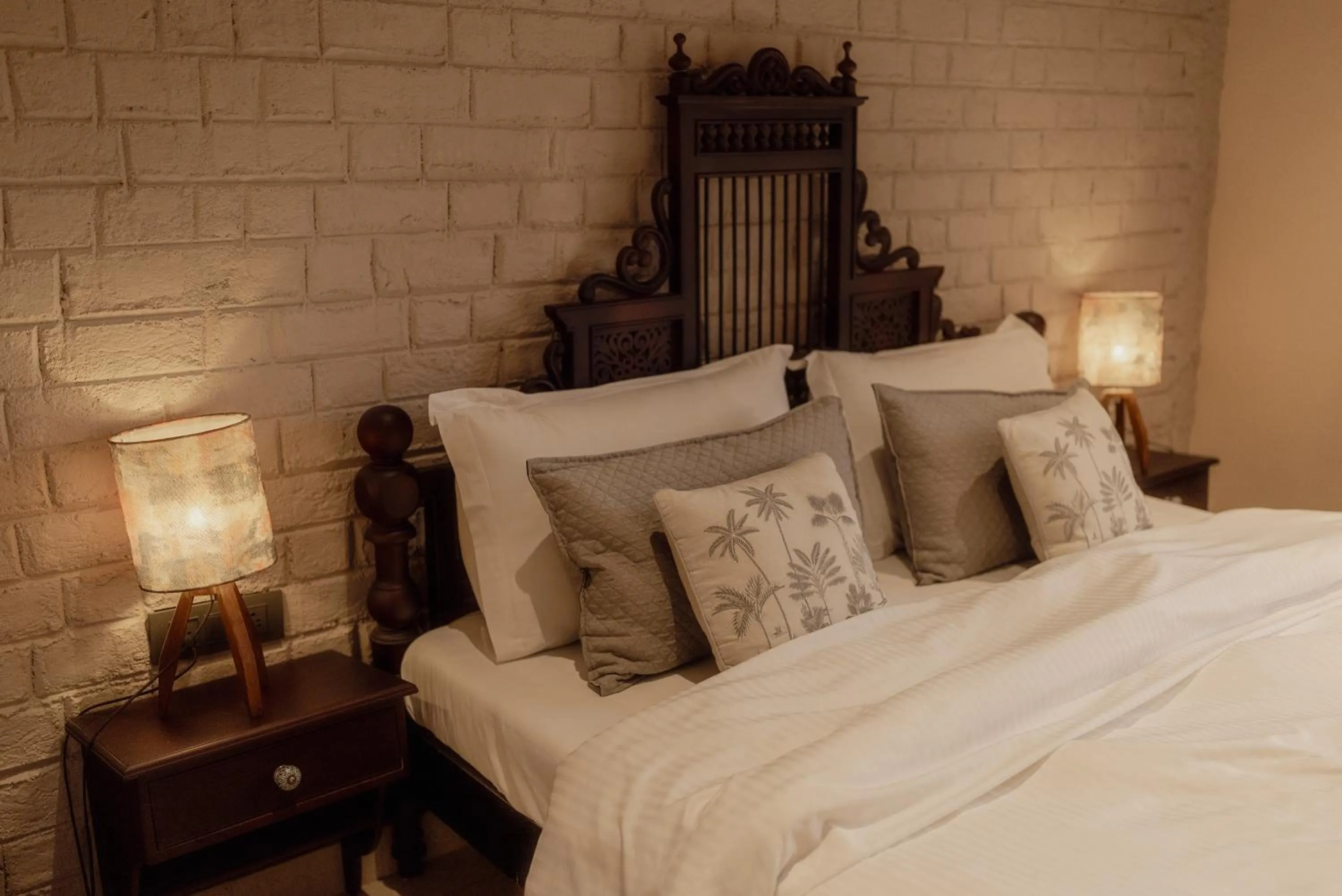 Bedroom, Bed in Wild Woods Tiger Resort