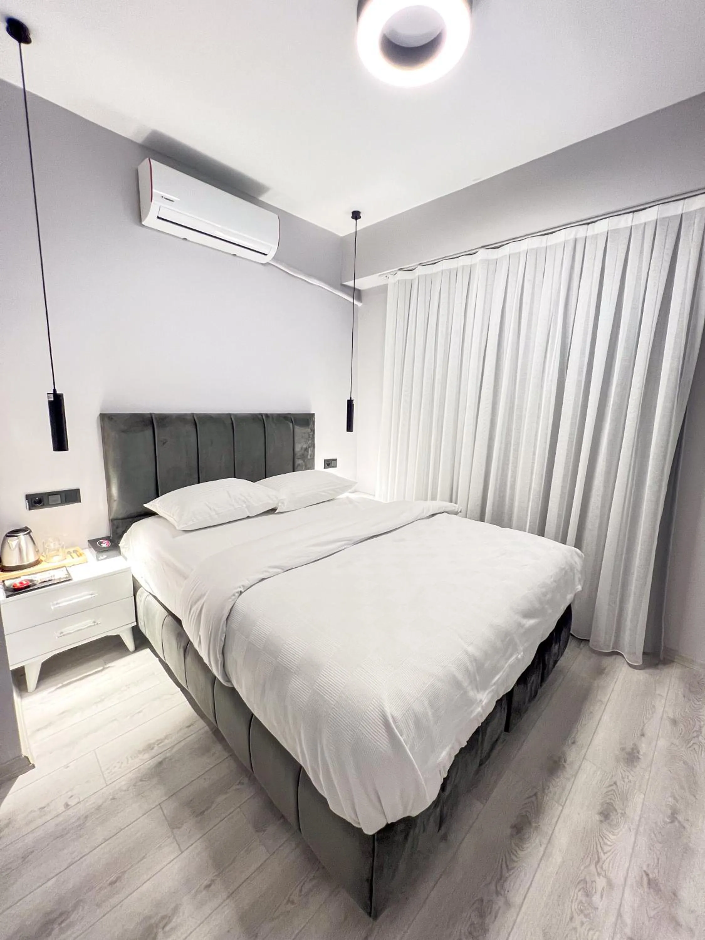 Bed in Galata Inn Hotel