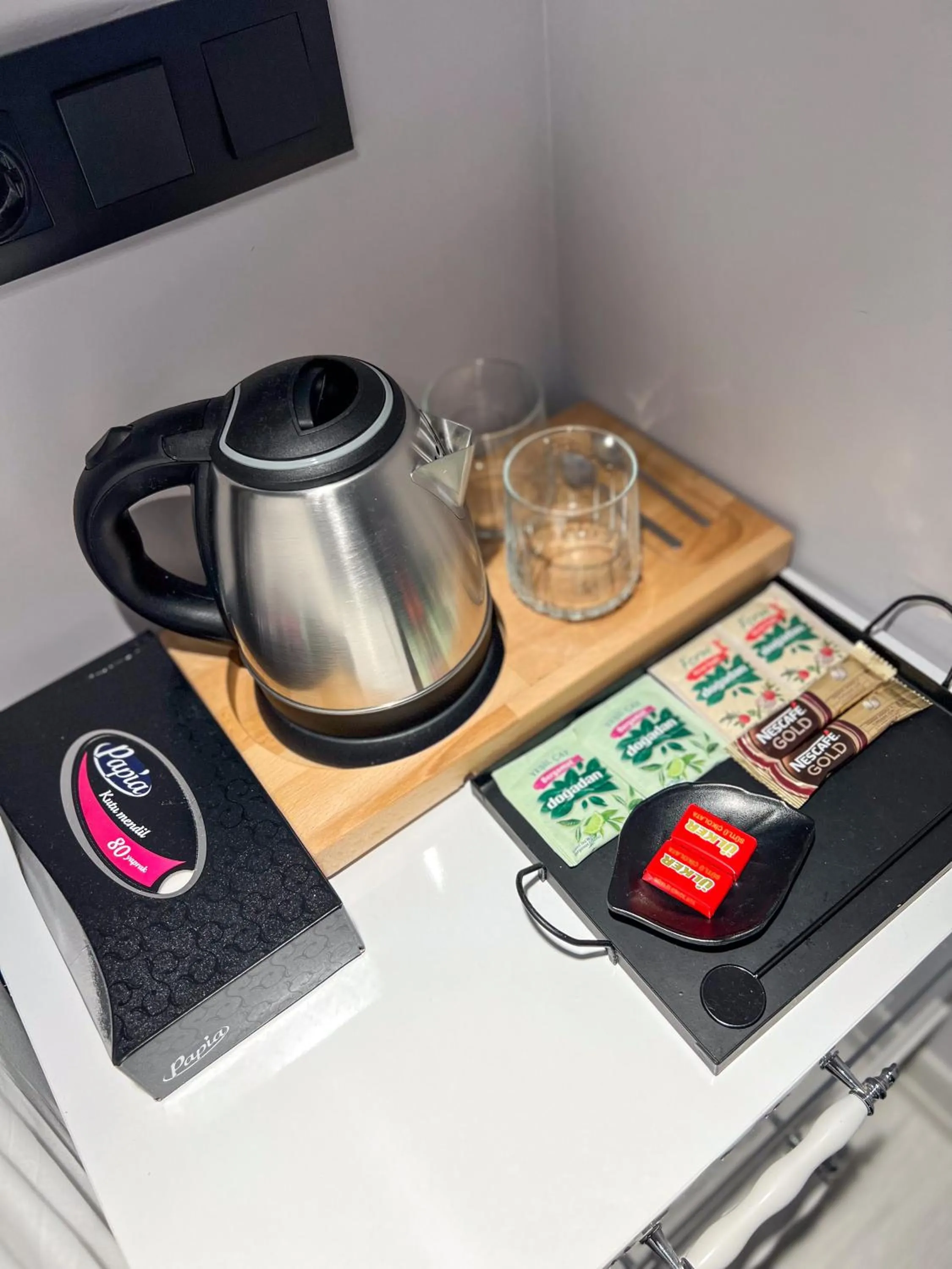 Coffee/tea facilities in Galata Inn Hotel