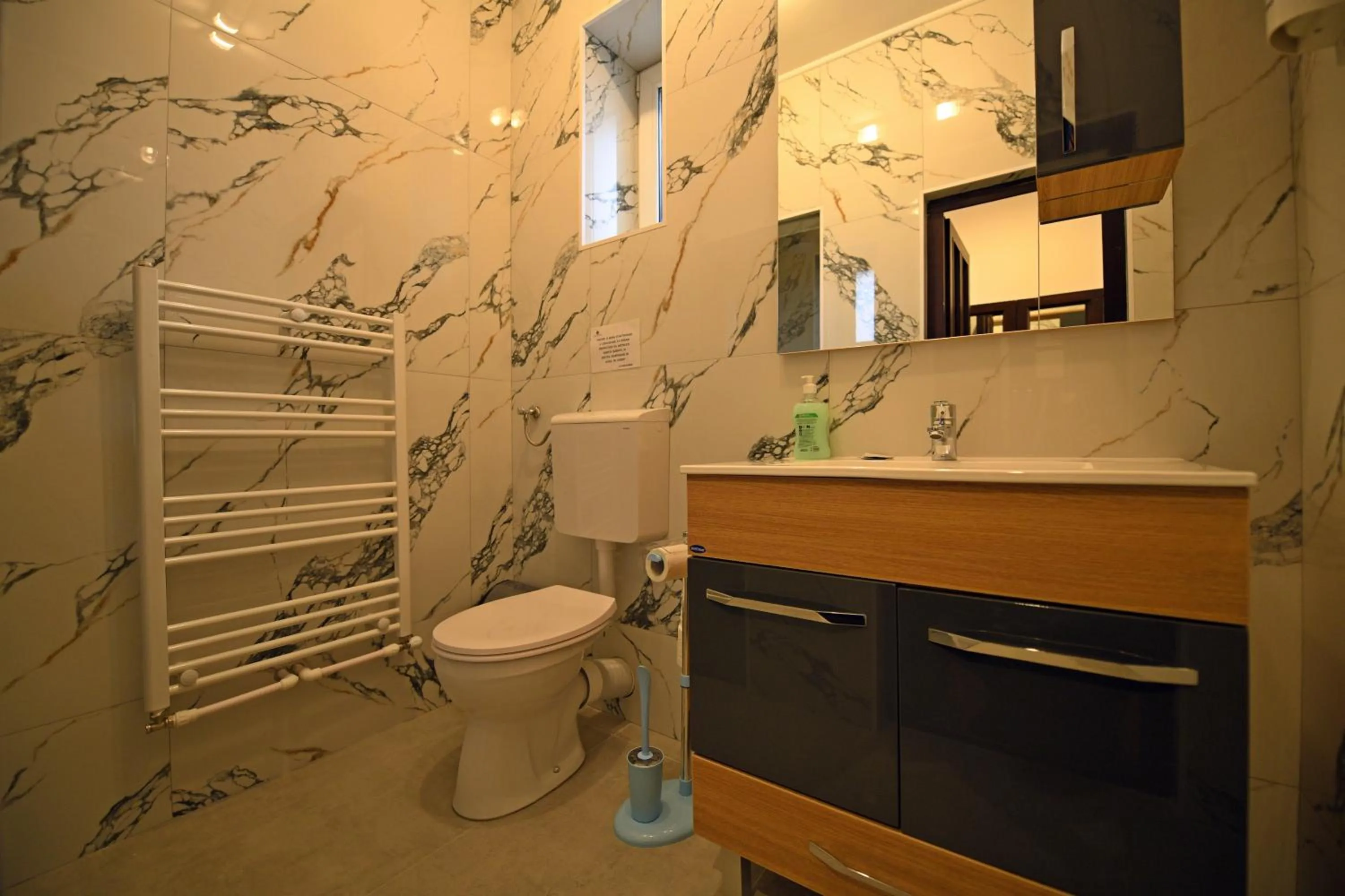 Bathroom in Pensiunea Sarmis Cristal