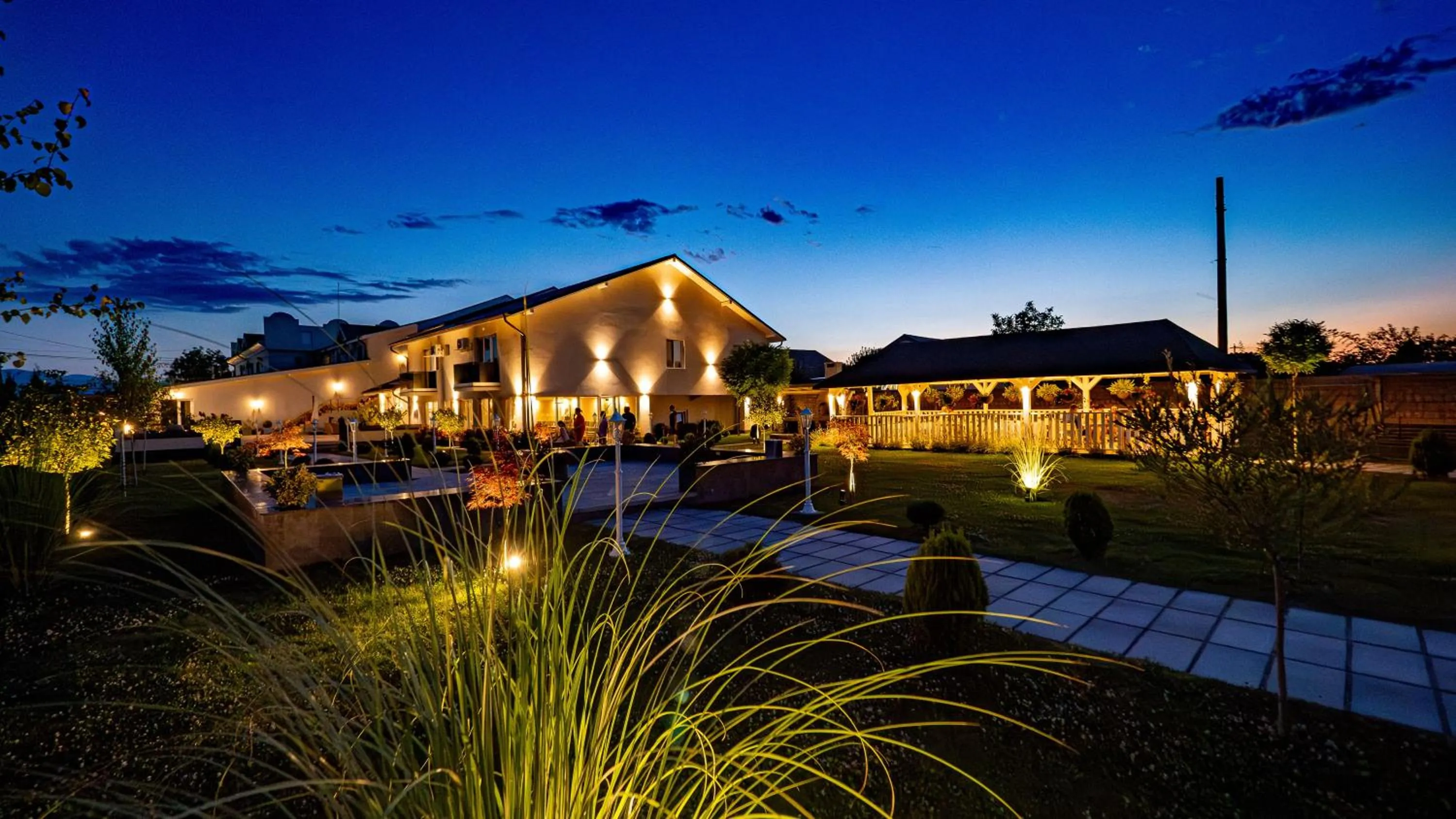 Property building in Pensiunea Sarmis Cristal