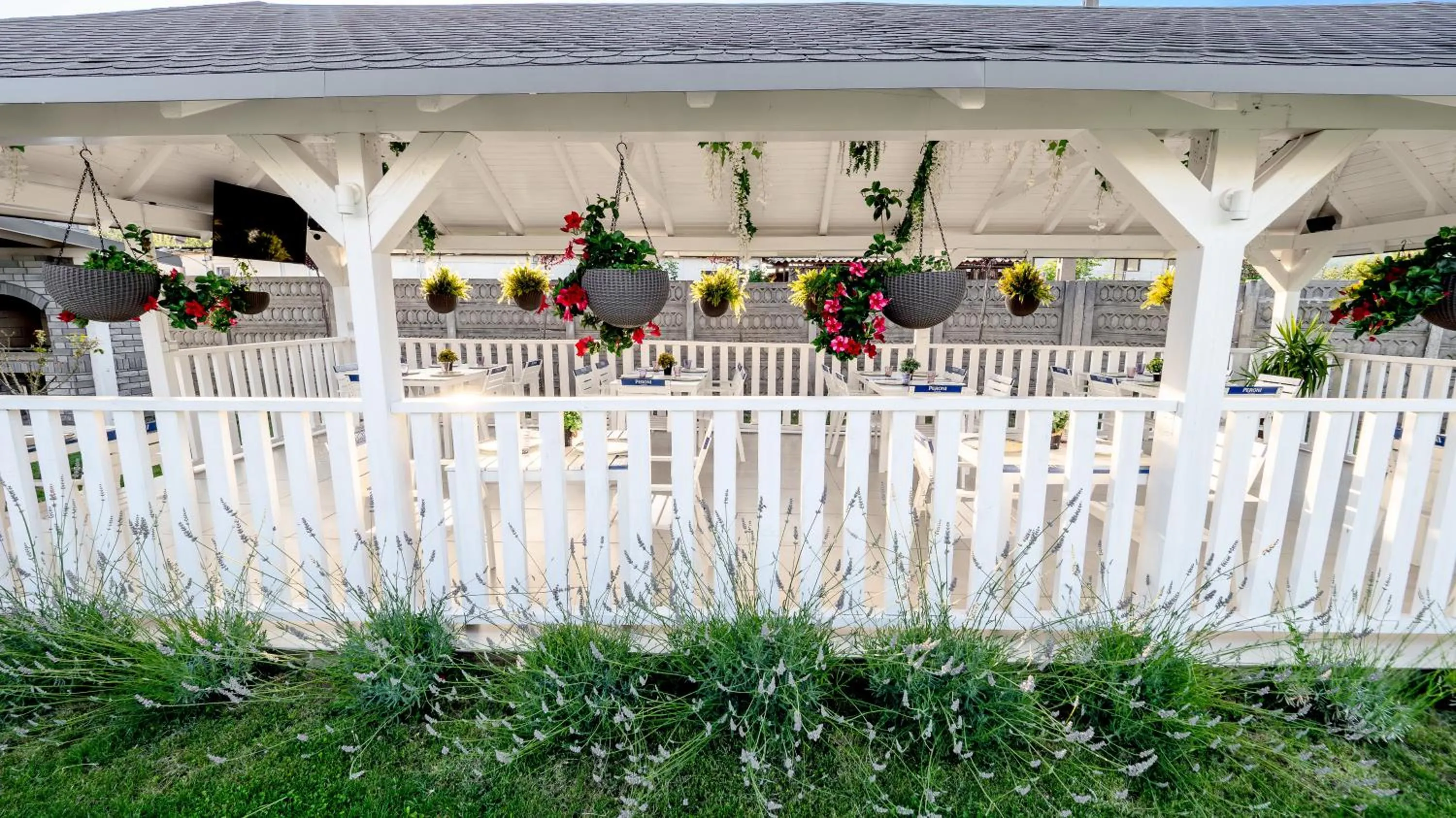 Property building in Pensiunea Sarmis Cristal