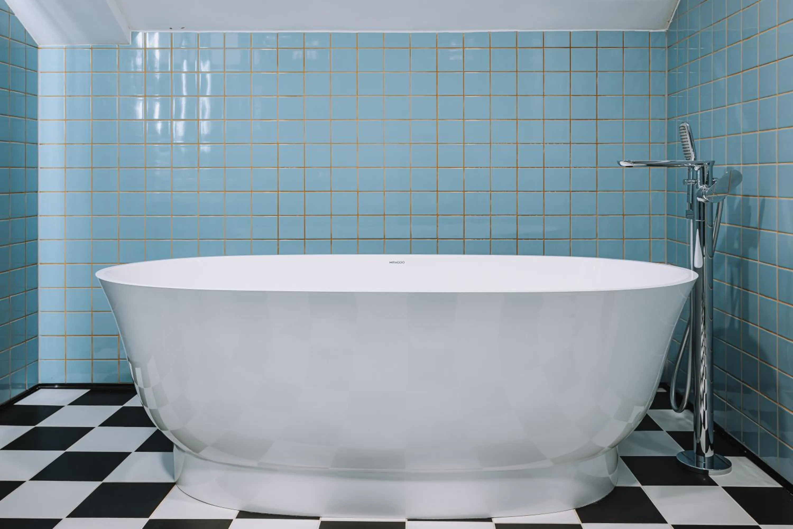 Bath in Hotel Twenties Tbilisi - Stay & Dine