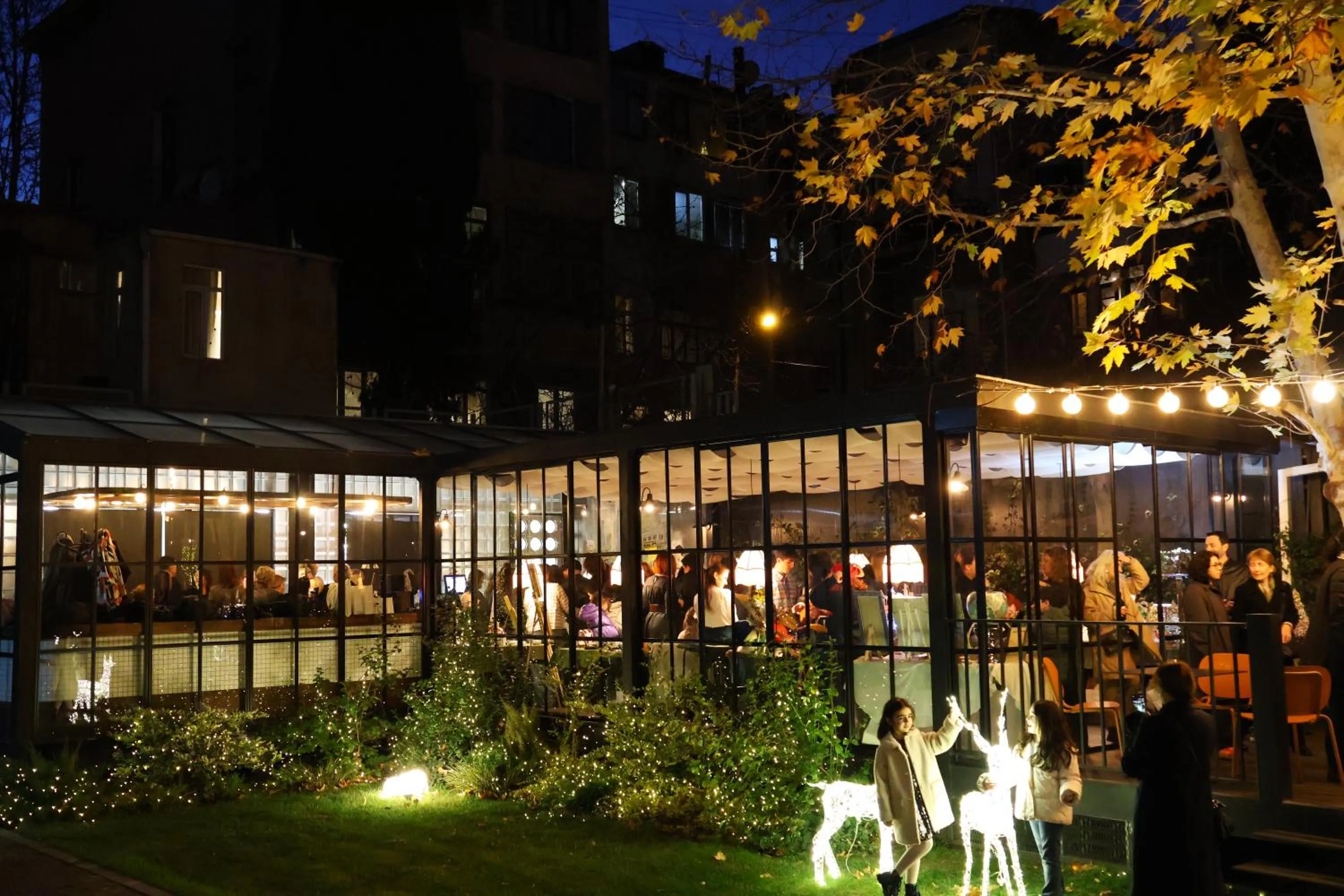 Restaurant/places to eat in Hotel Twenties Tbilisi - Stay & Dine