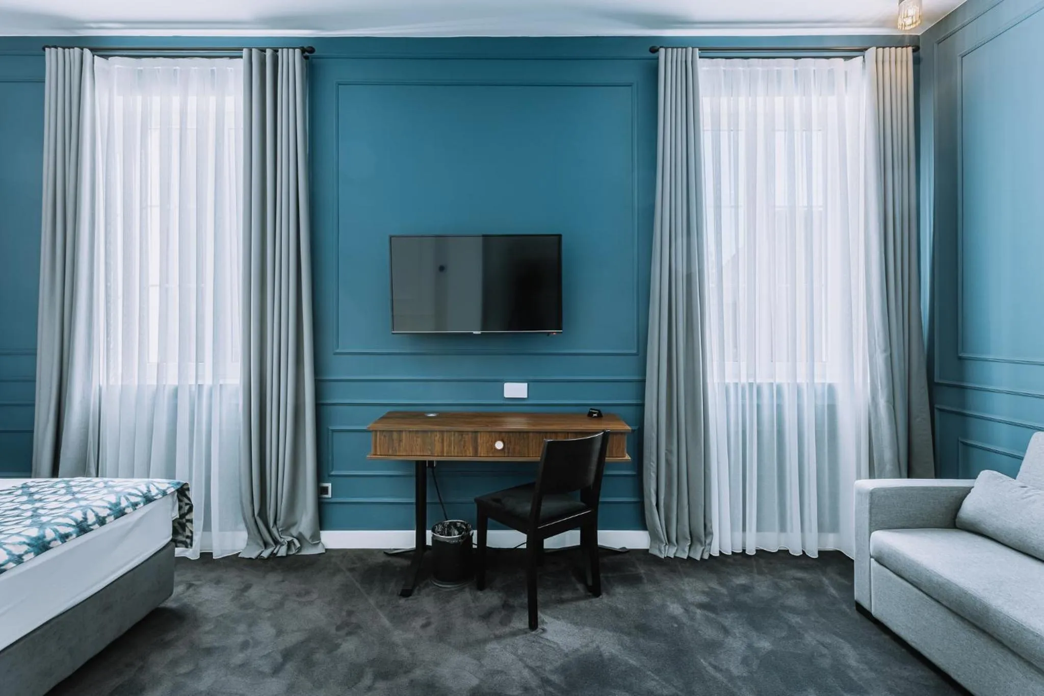 TV and multimedia in Hotel Twenties Tbilisi - Stay & Dine