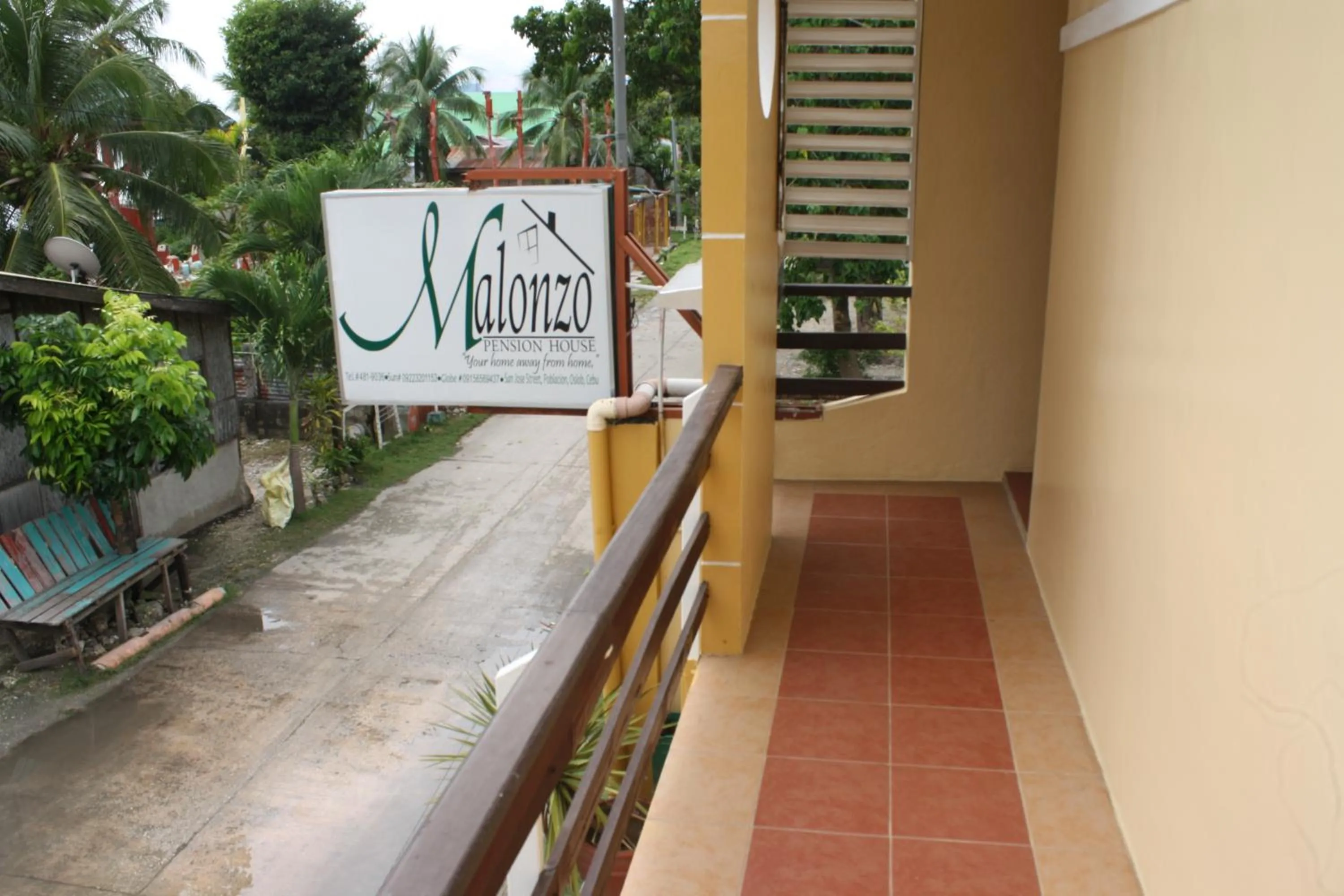 Property building in Oslob Malonzo Pension House