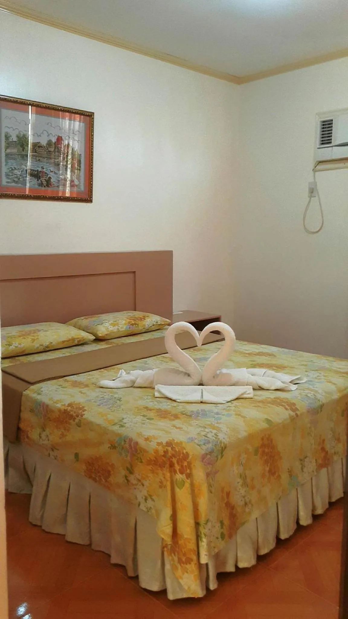 Bed in Oslob Malonzo Pension House